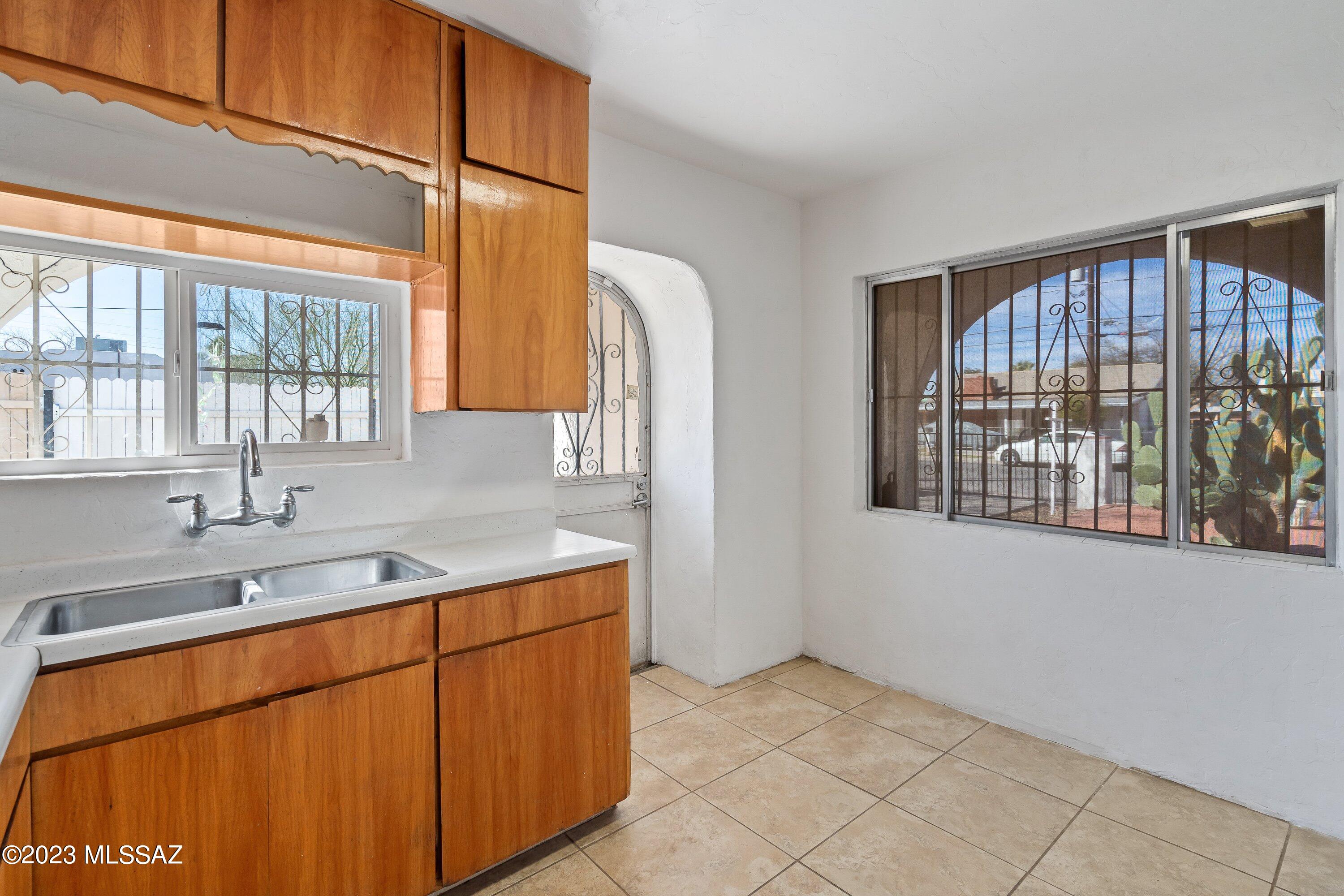 Rainbow Annex - Residential