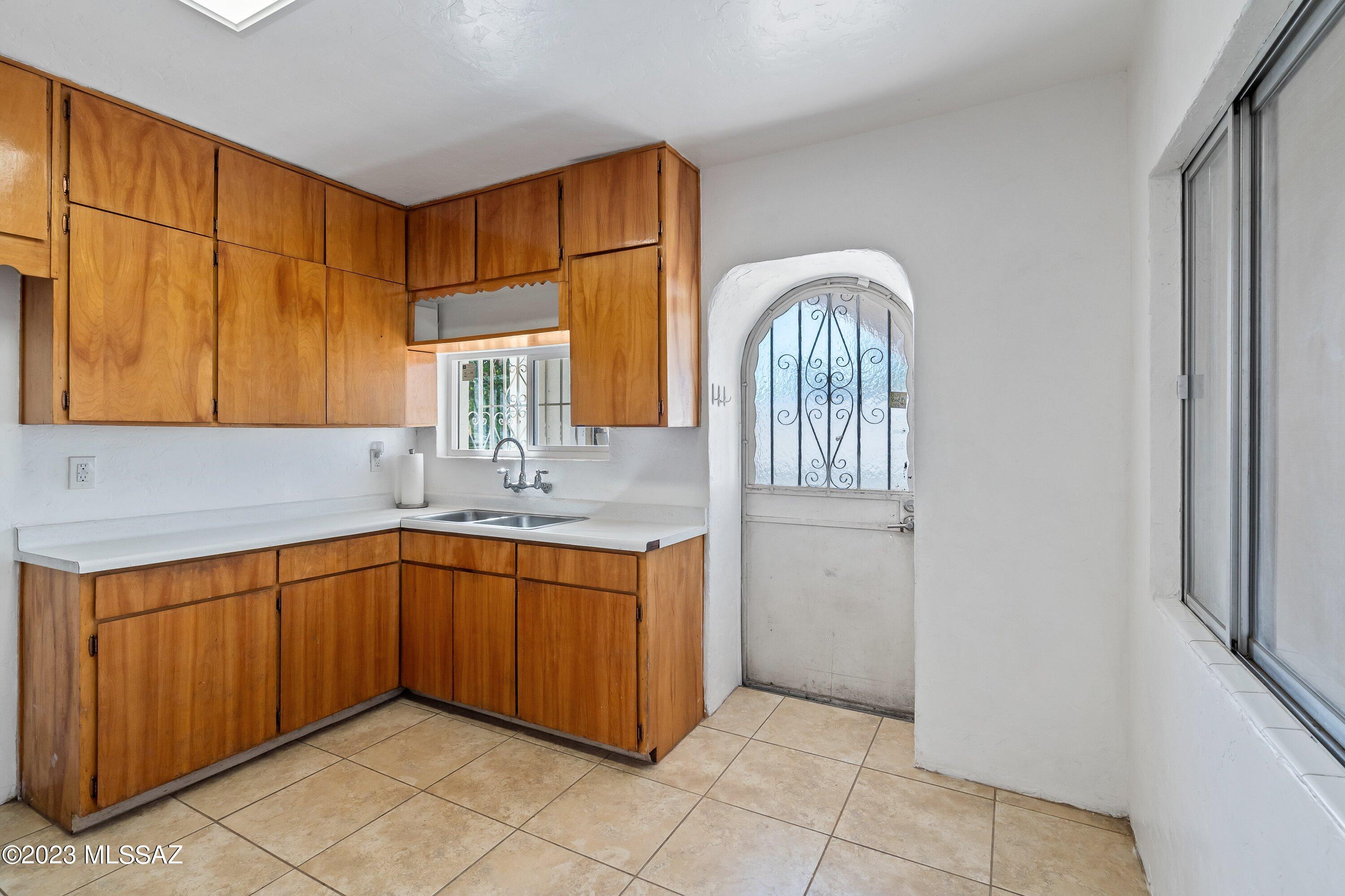 Rainbow Annex - Residential