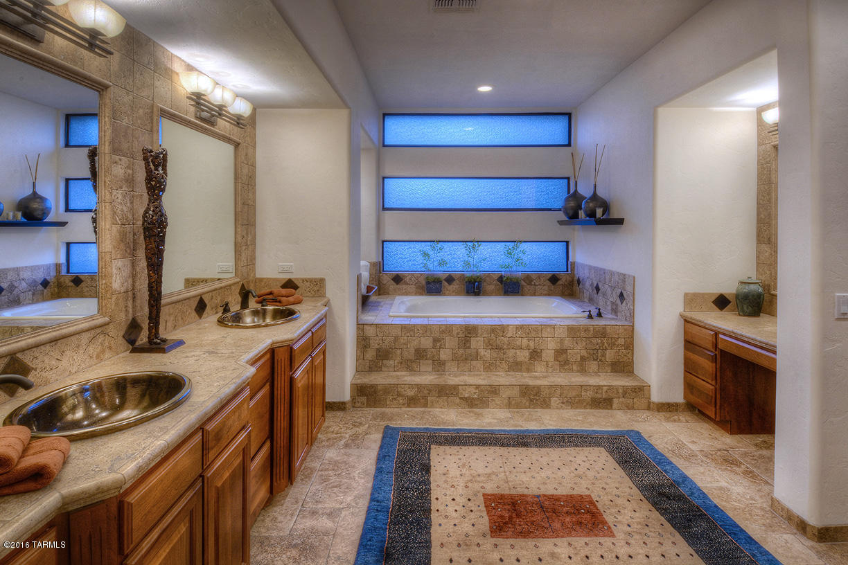 Sabino Mountain (1-290) - Residential