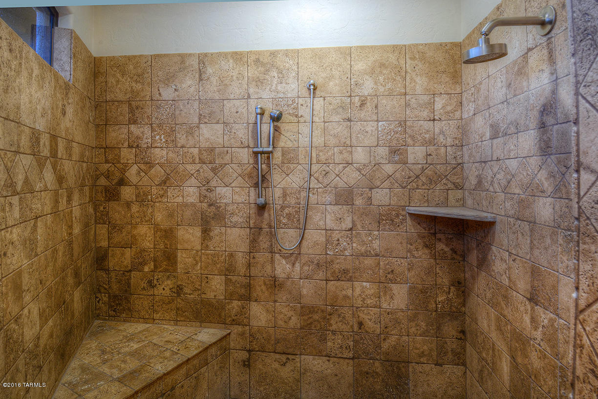 Sabino Mountain (1-290) - Residential