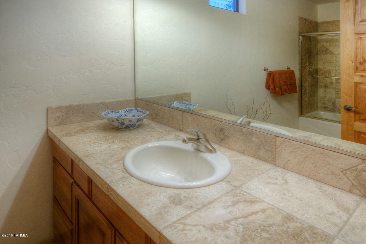 Sabino Mountain (1-290) - Residential