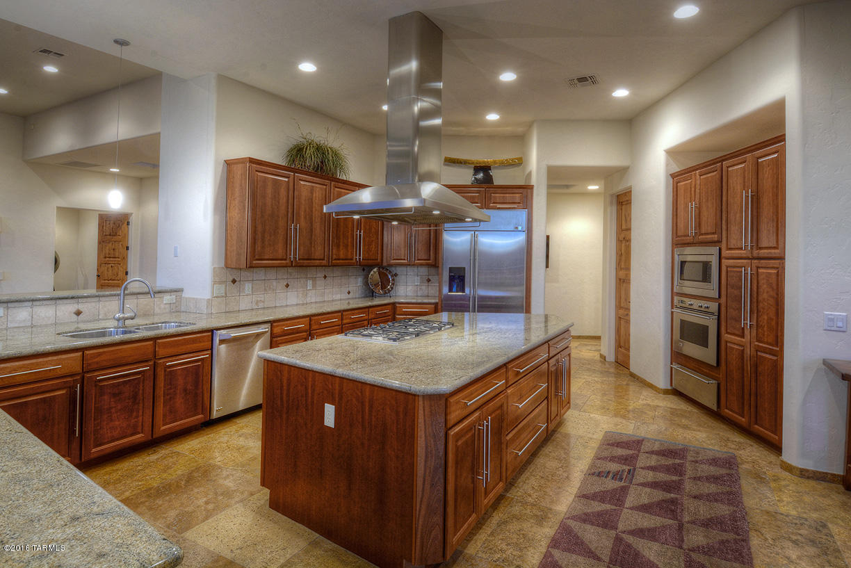 Sabino Mountain (1-290) - Residential