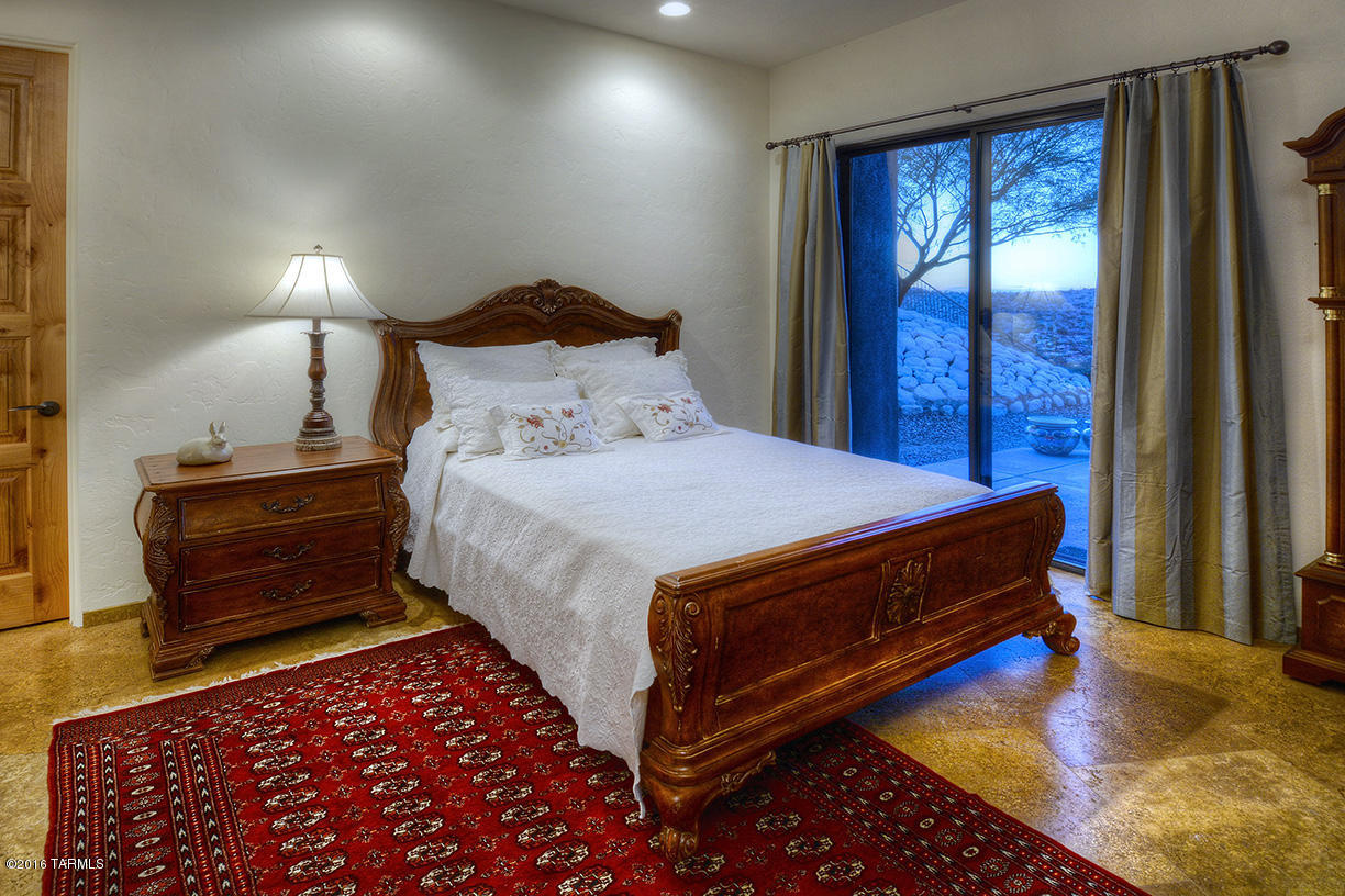 Sabino Mountain (1-290) - Residential
