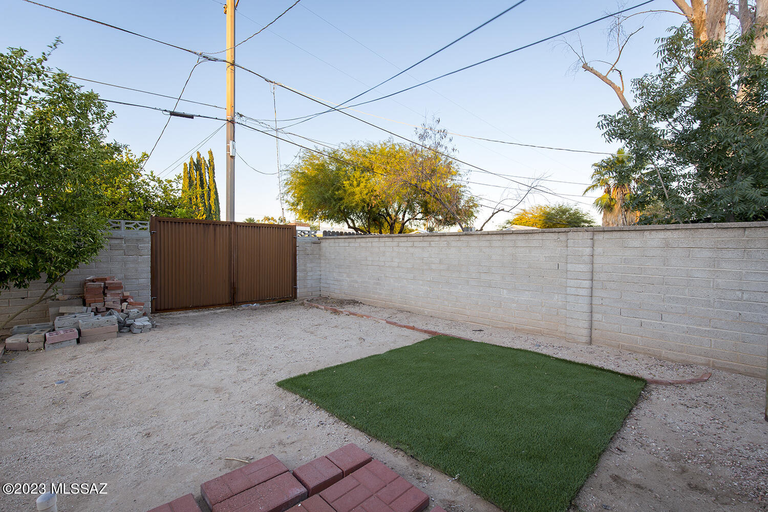 San Fernando Village - Residential
