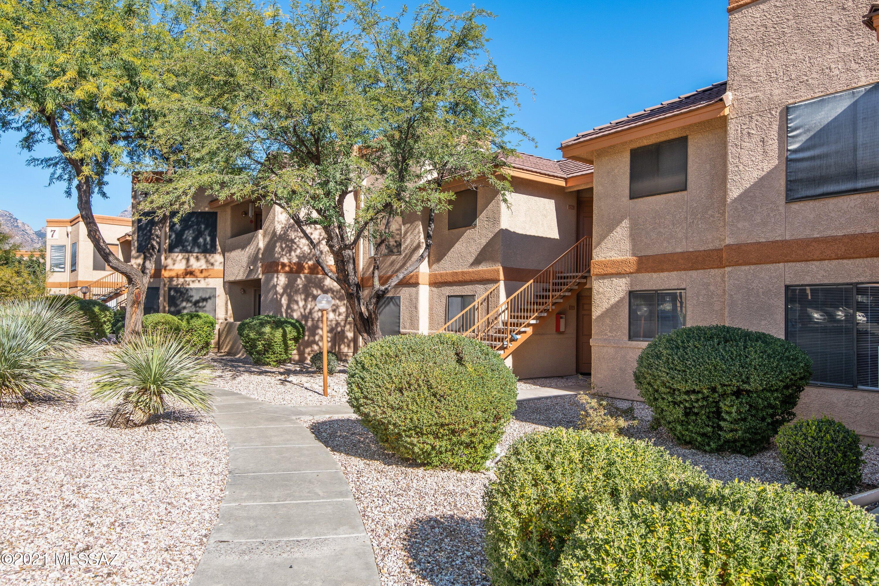 Villas at Sabino Canyon Condominiums - Residential