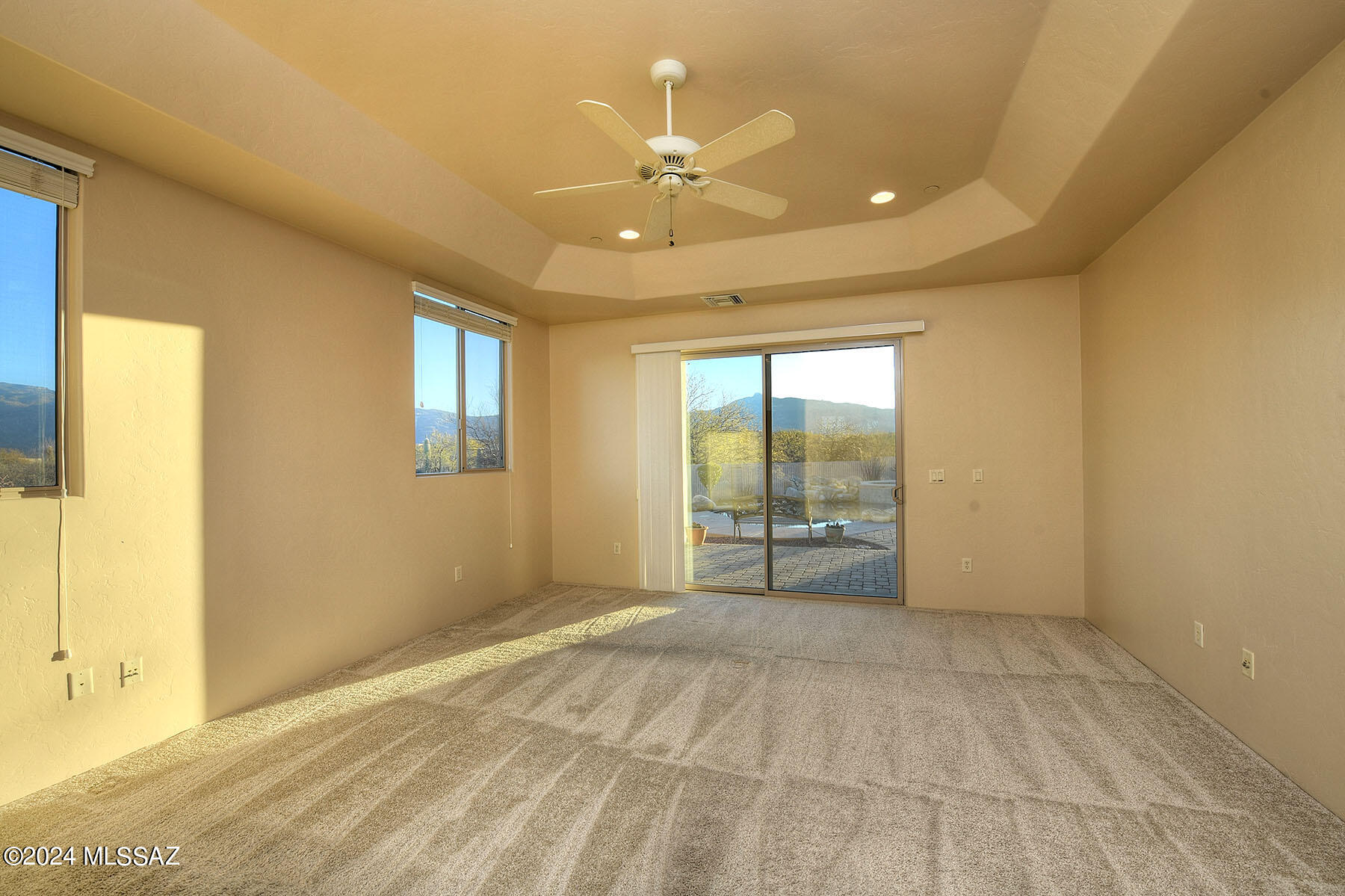 Coyote Creek (1-395) - Residential