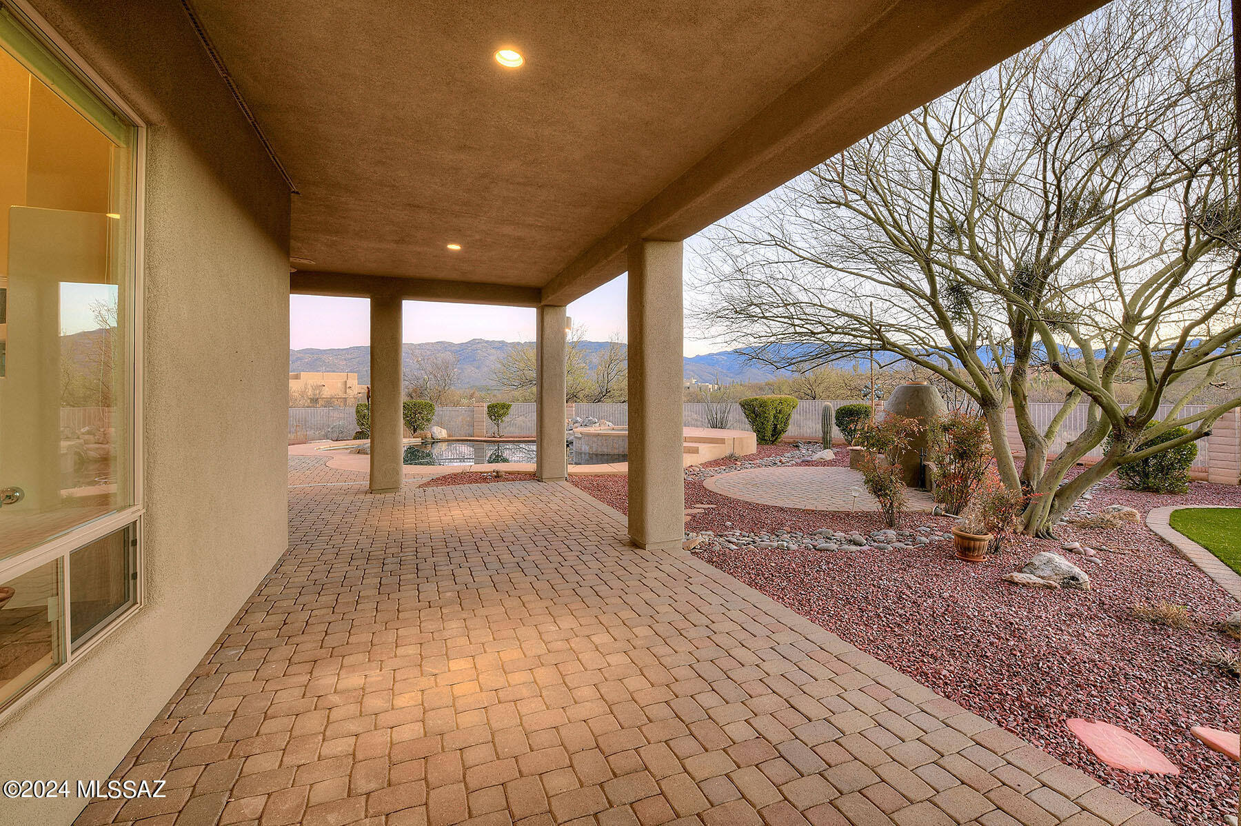 Coyote Creek (1-395) - Residential