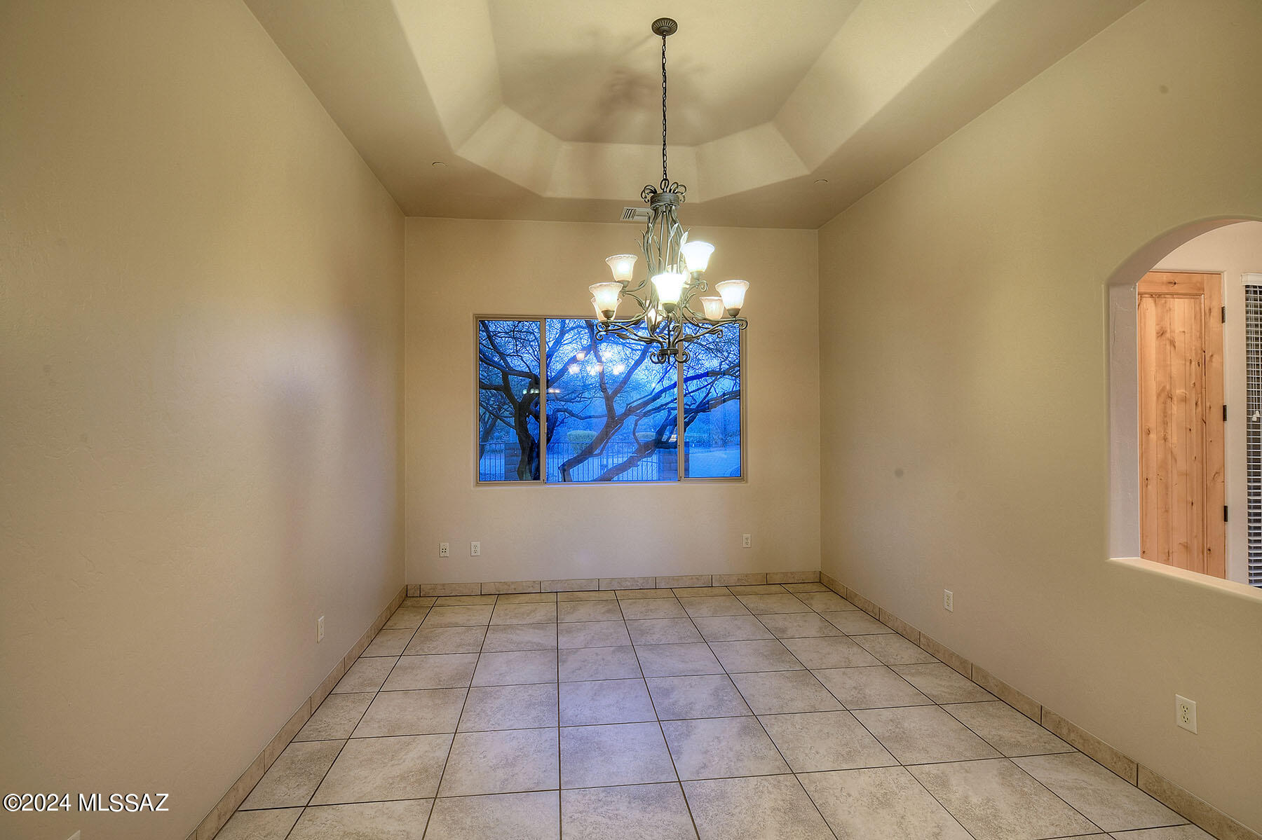 Coyote Creek (1-395) - Residential