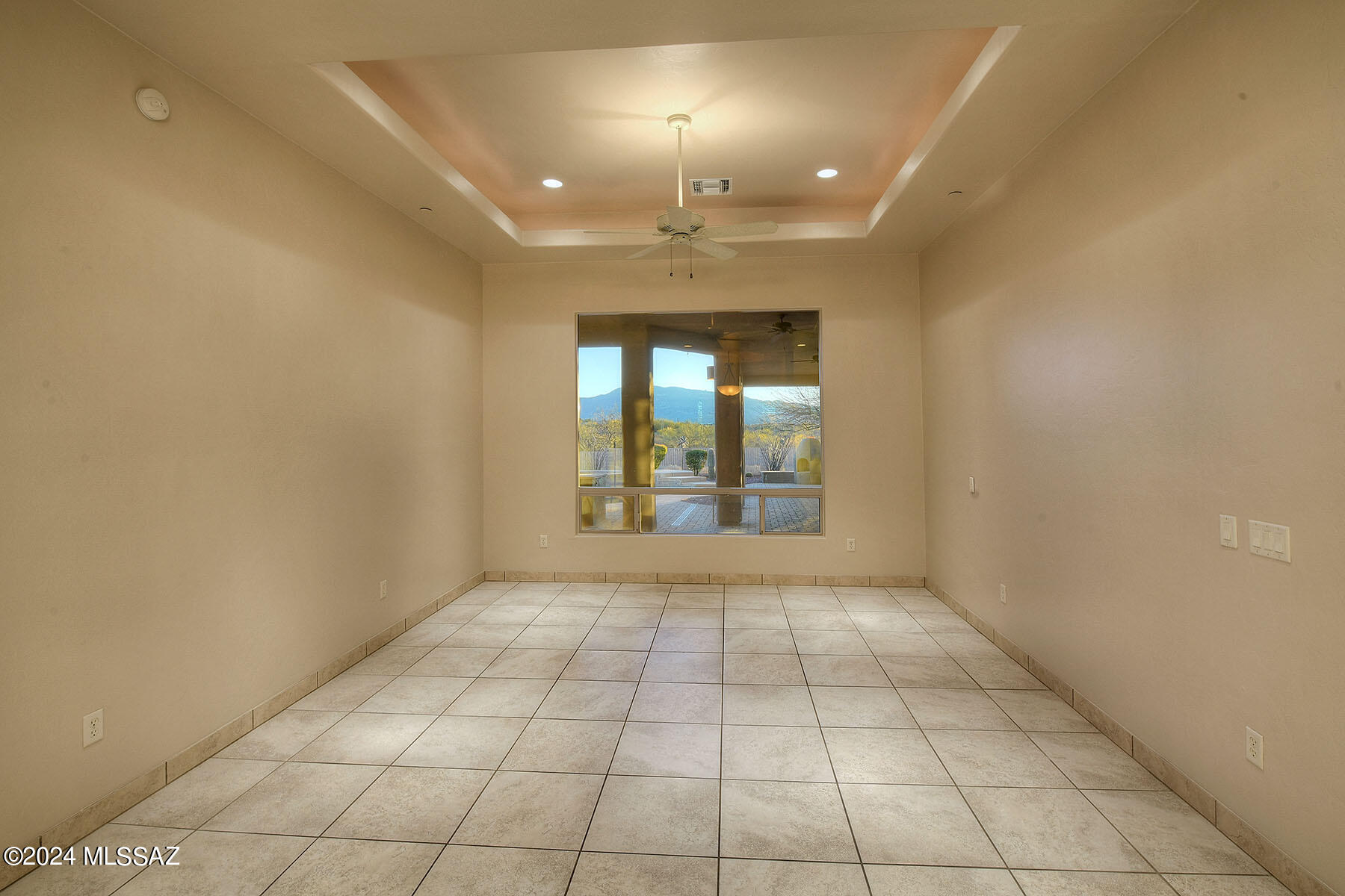 Coyote Creek (1-395) - Residential