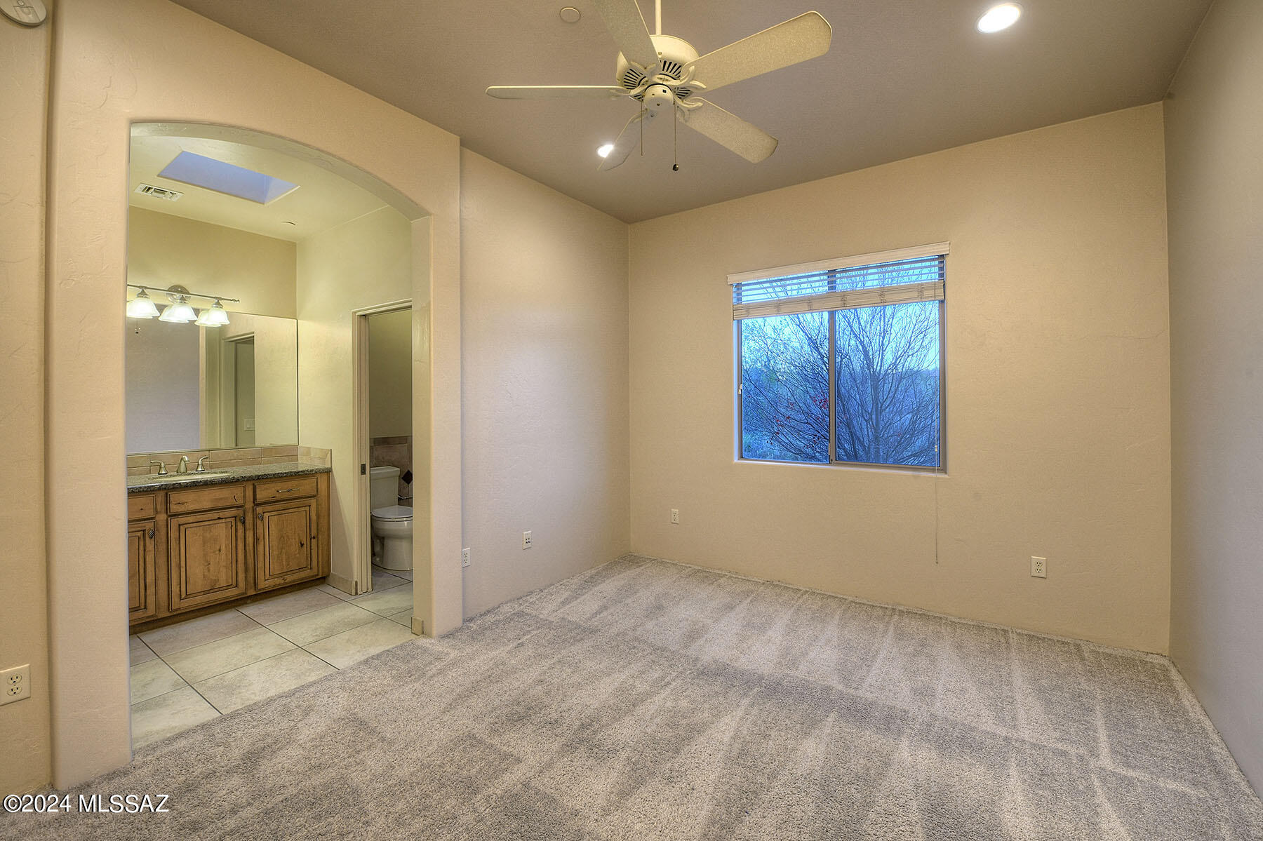 Coyote Creek (1-395) - Residential