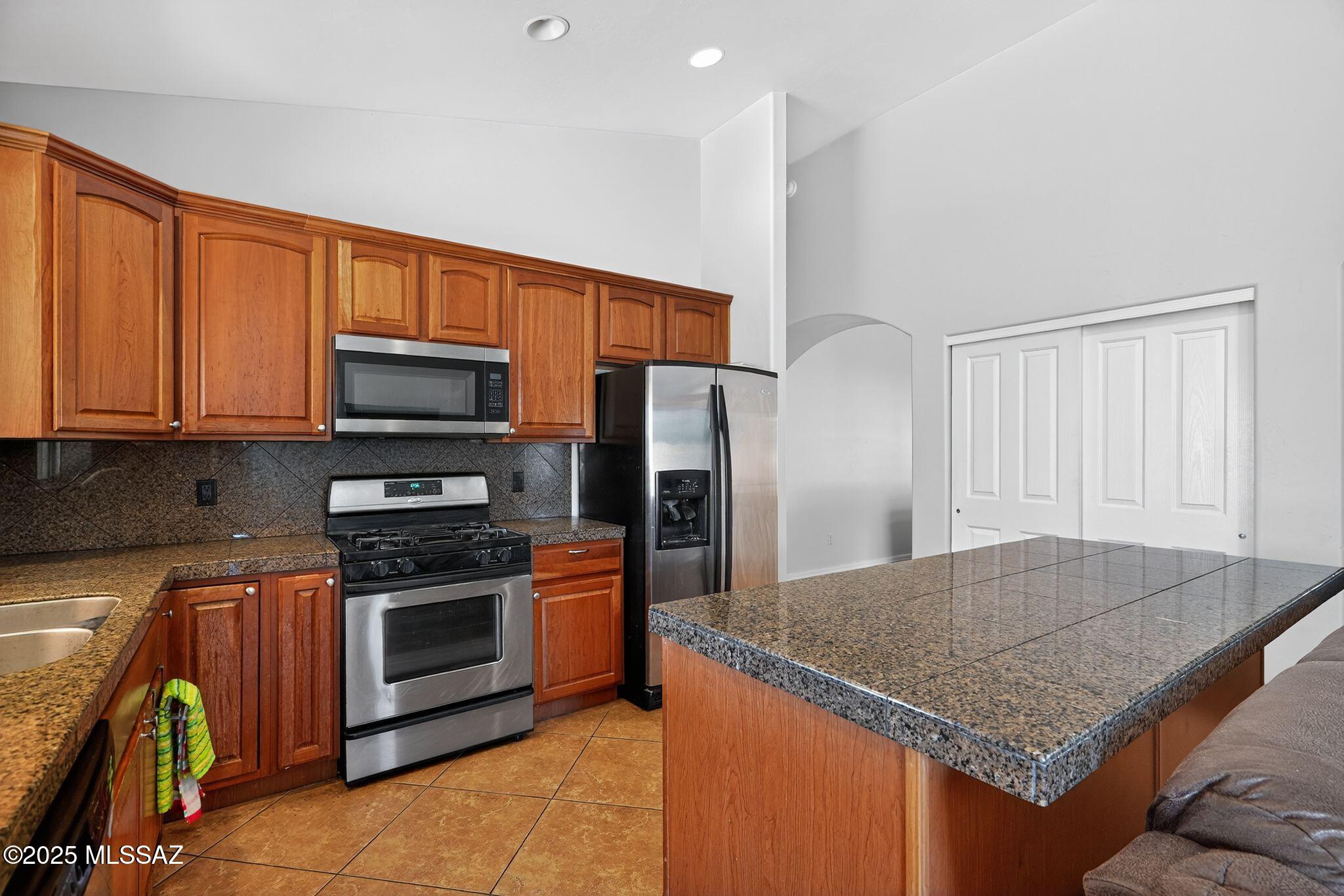 Rivers Edge (1-69) - Residential
