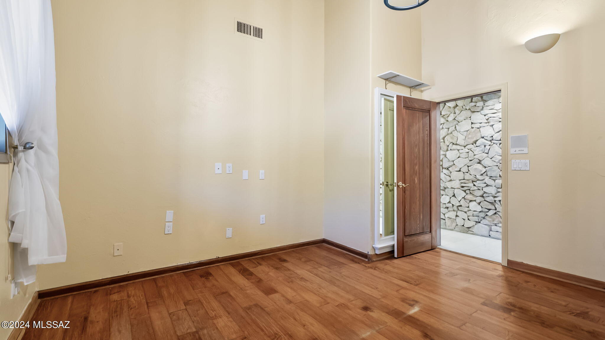 Indian Hills - Residential