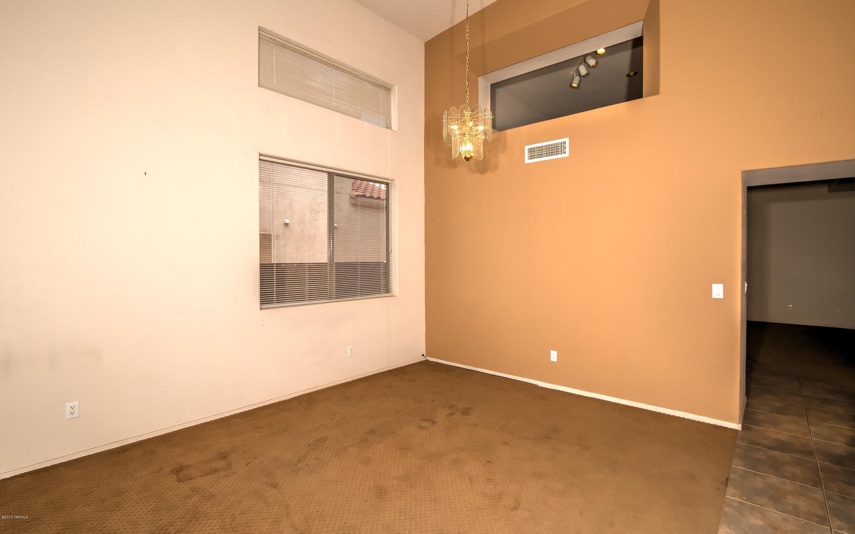 La Villa At Pantano (1-37) - Residential