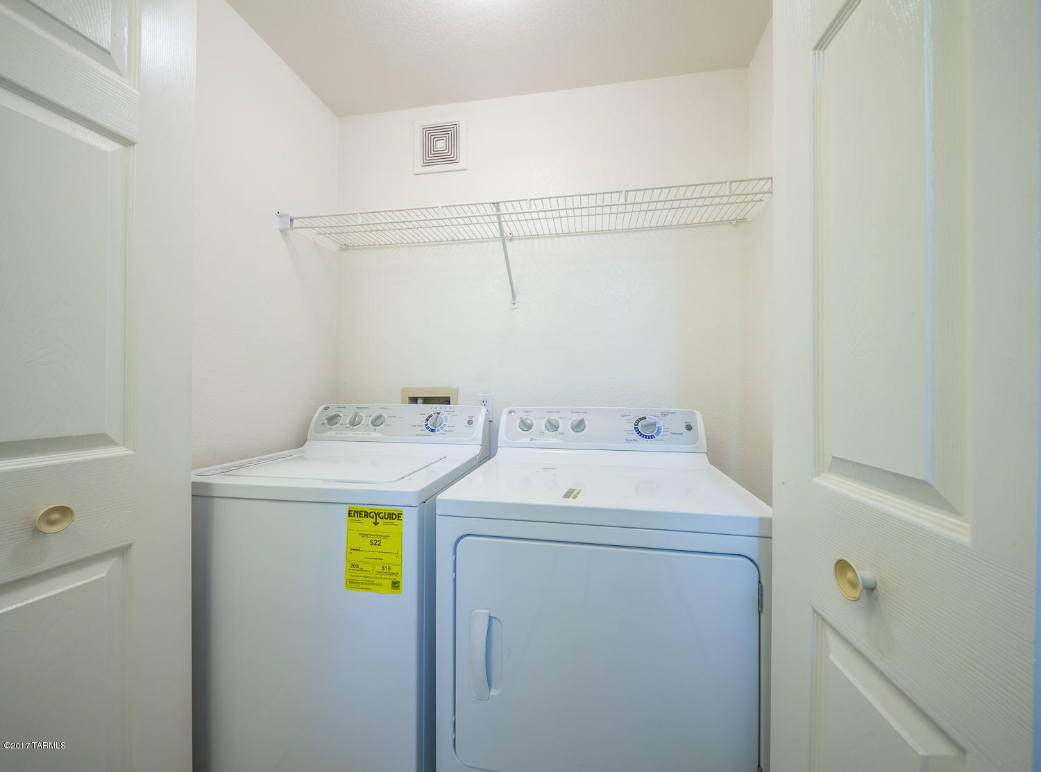 Pinnacle Canyon Condominium - Residential