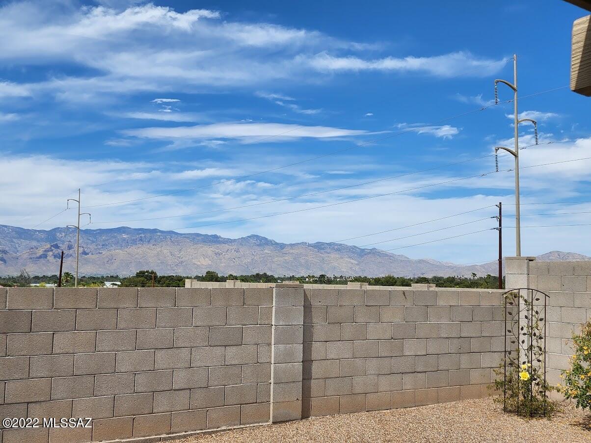Pantano Ridge (1-123) - Residential Lease