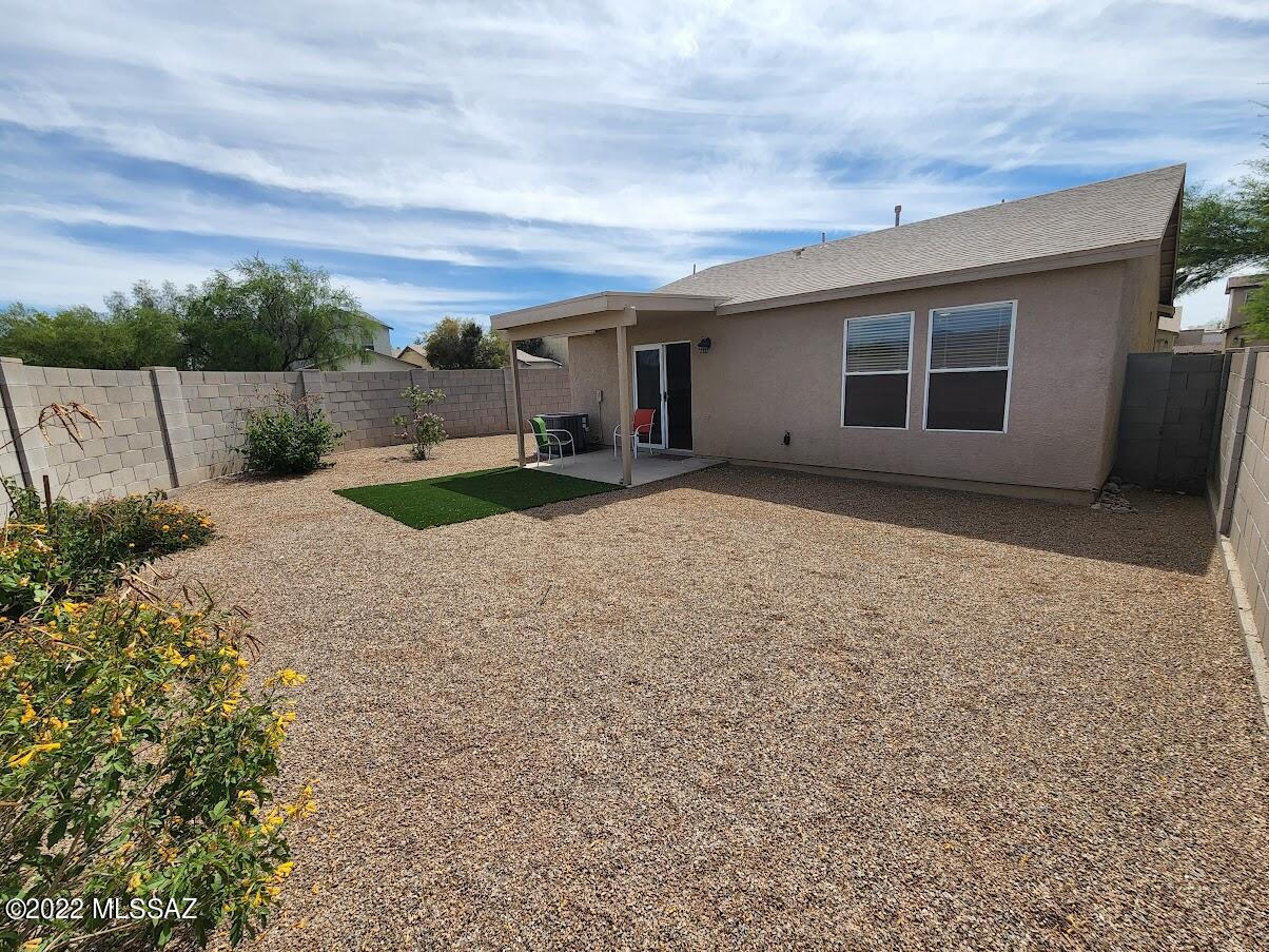 Pantano Ridge (1-123) - Residential Lease