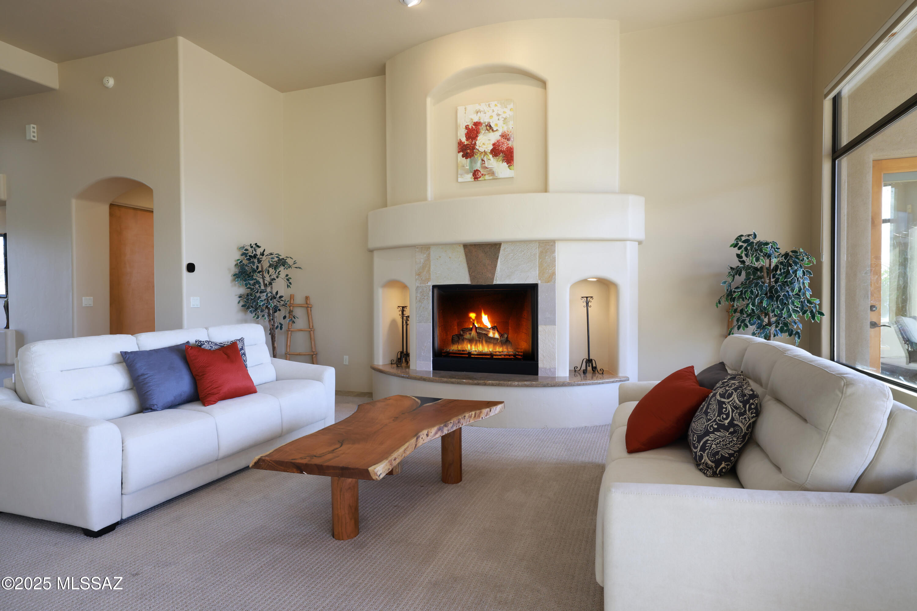 Sabino Mountain (1-290) - Residential