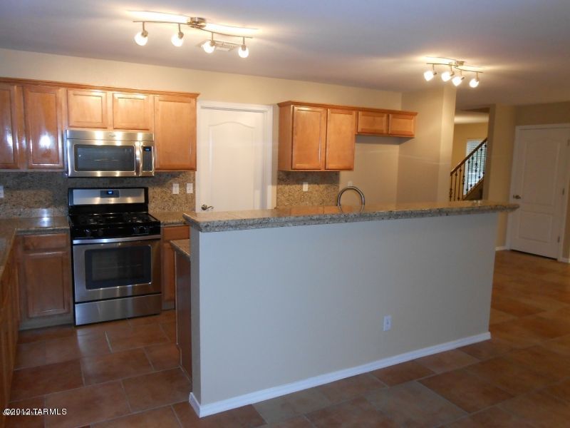 La Cholla Bluffs - Residential Lease