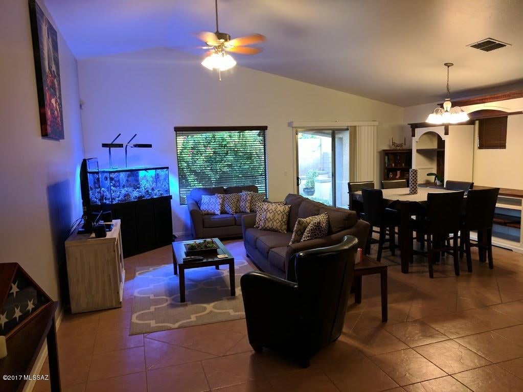 Desert Willow Estates (1-110) - Residential Lease