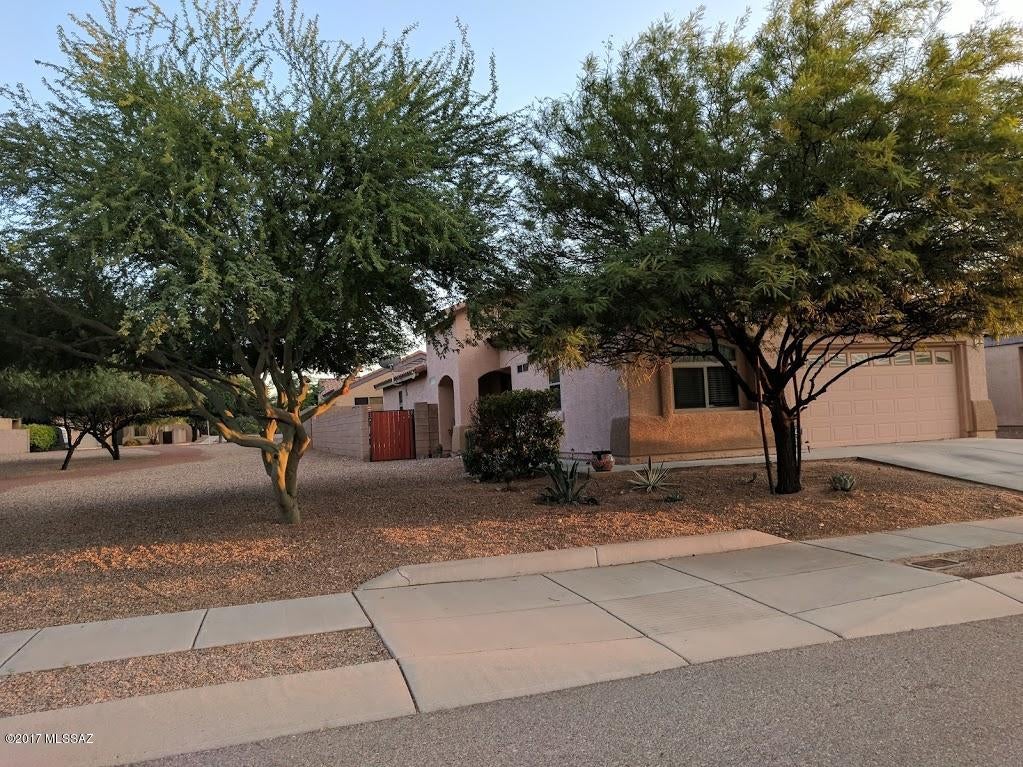 Desert Willow Estates (1-110) - Residential Lease