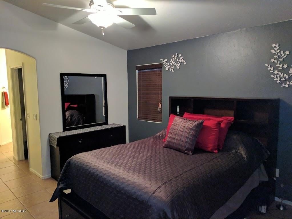 Desert Willow Estates (1-110) - Residential Lease