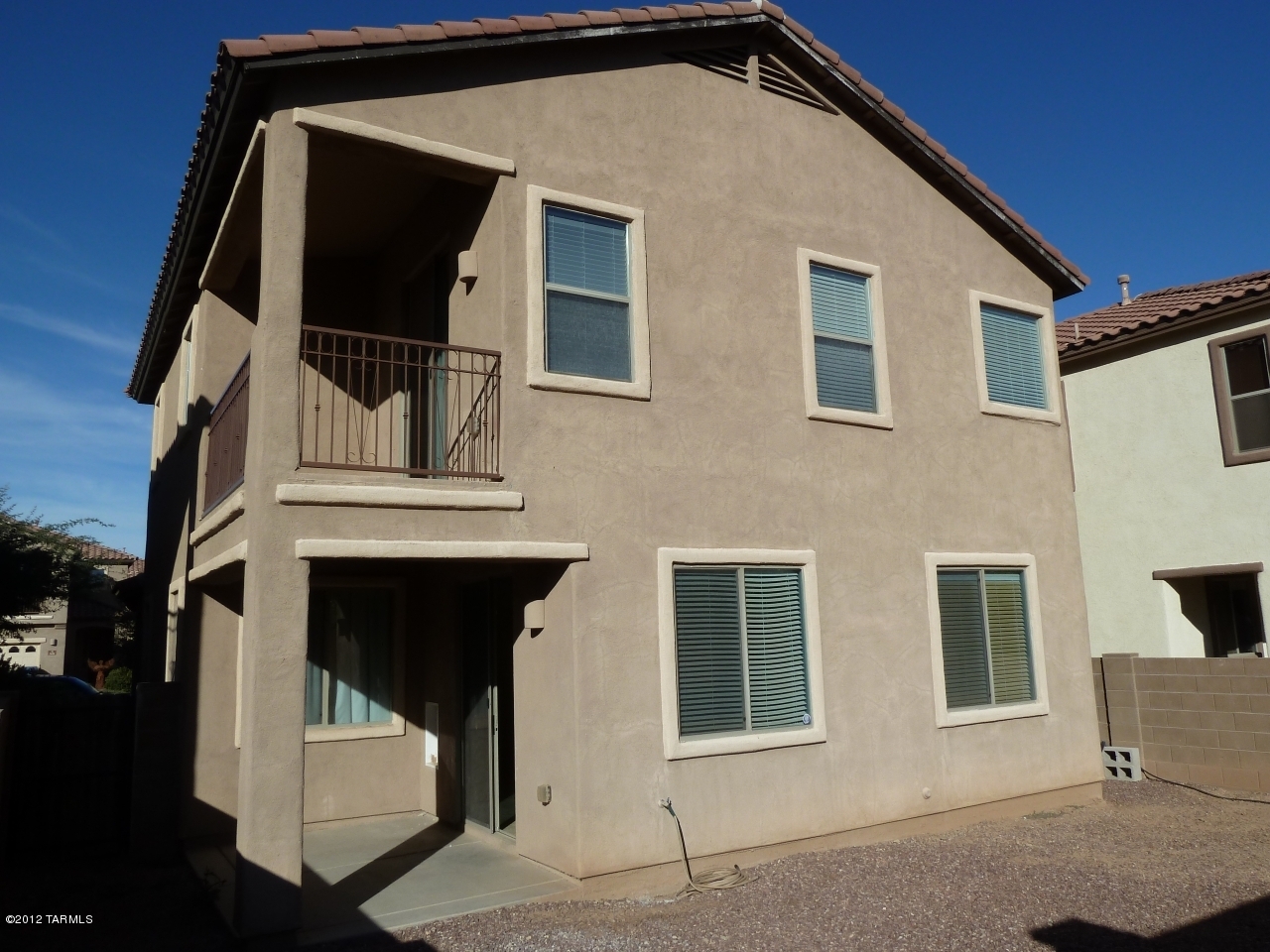 Lago Sereno (1-99) - Residential Lease