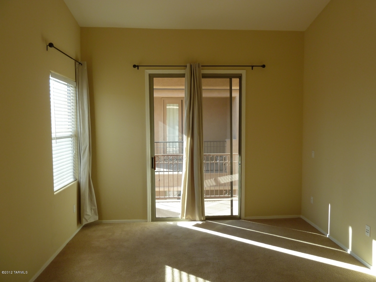 Lago Sereno (1-99) - Residential Lease
