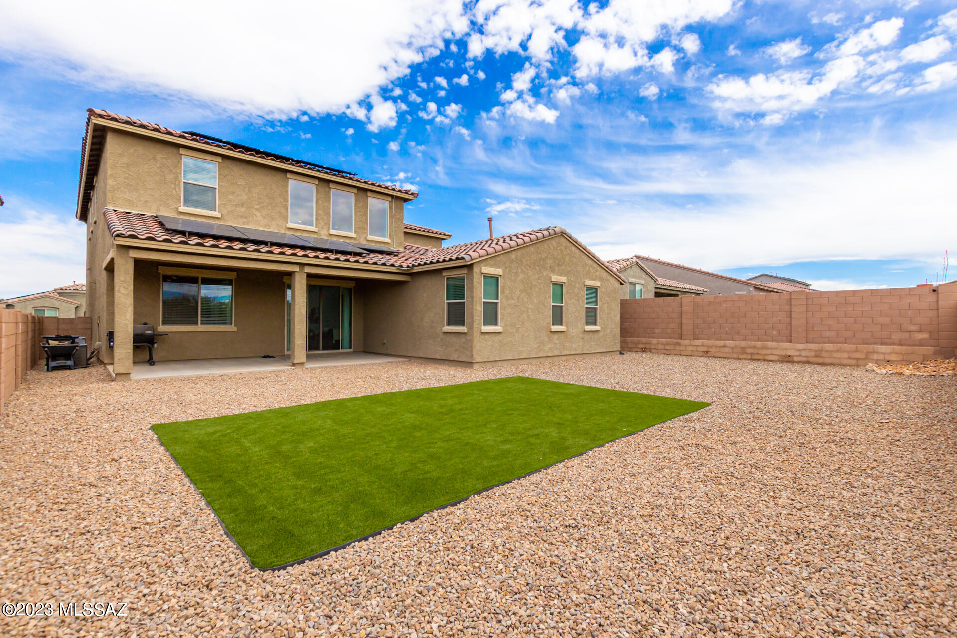 Desert Oasis At Twin Peaks - Residential