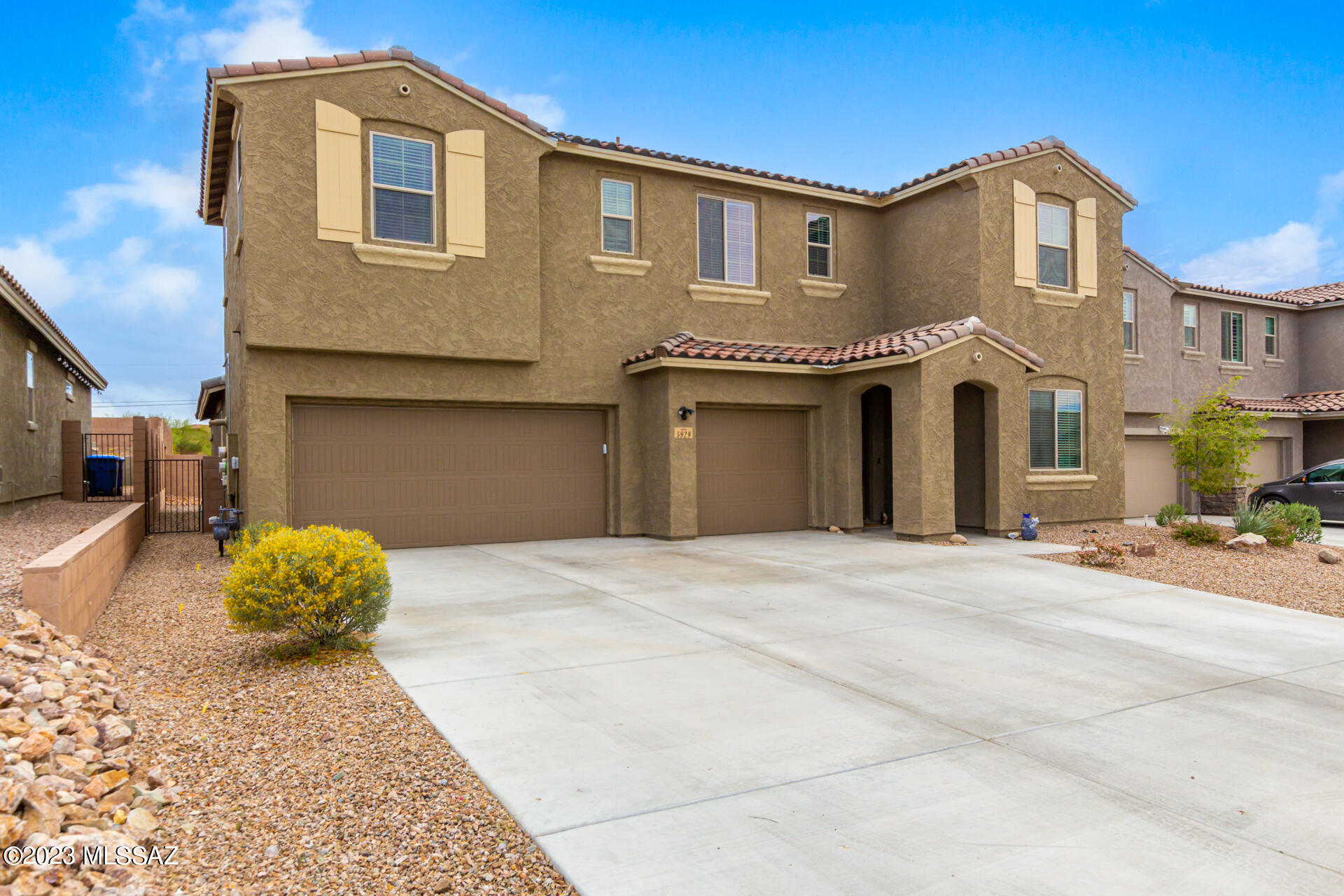 Desert Oasis At Twin Peaks - Residential