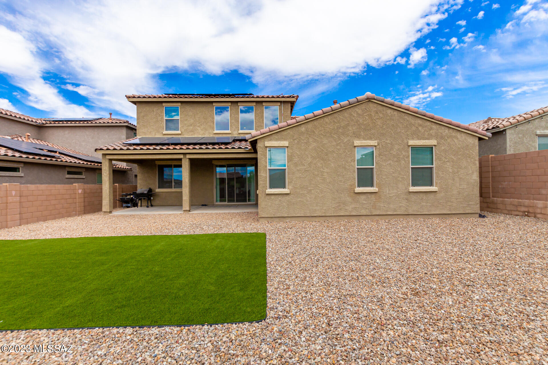 Desert Oasis At Twin Peaks - Residential