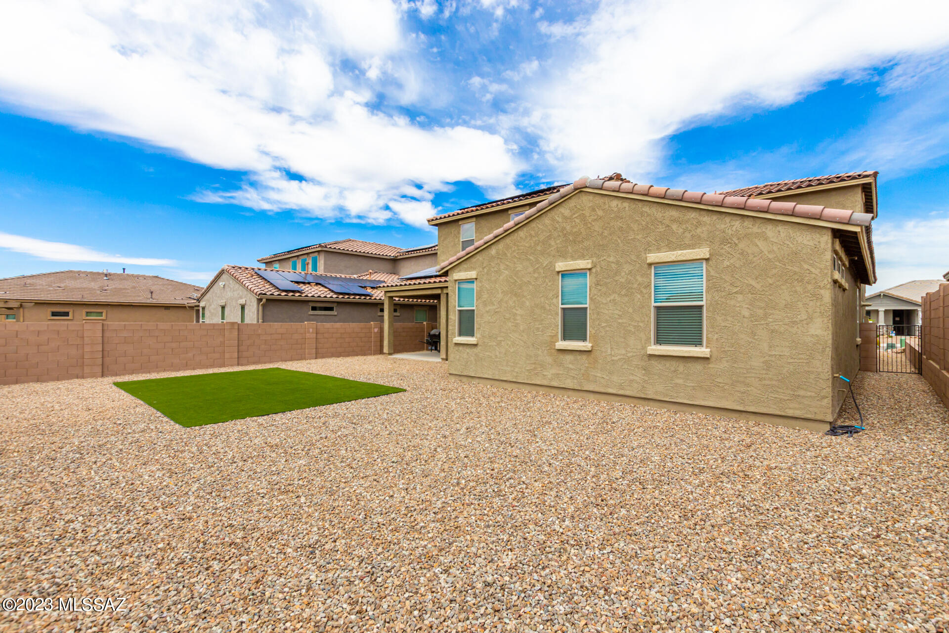 Desert Oasis At Twin Peaks - Residential