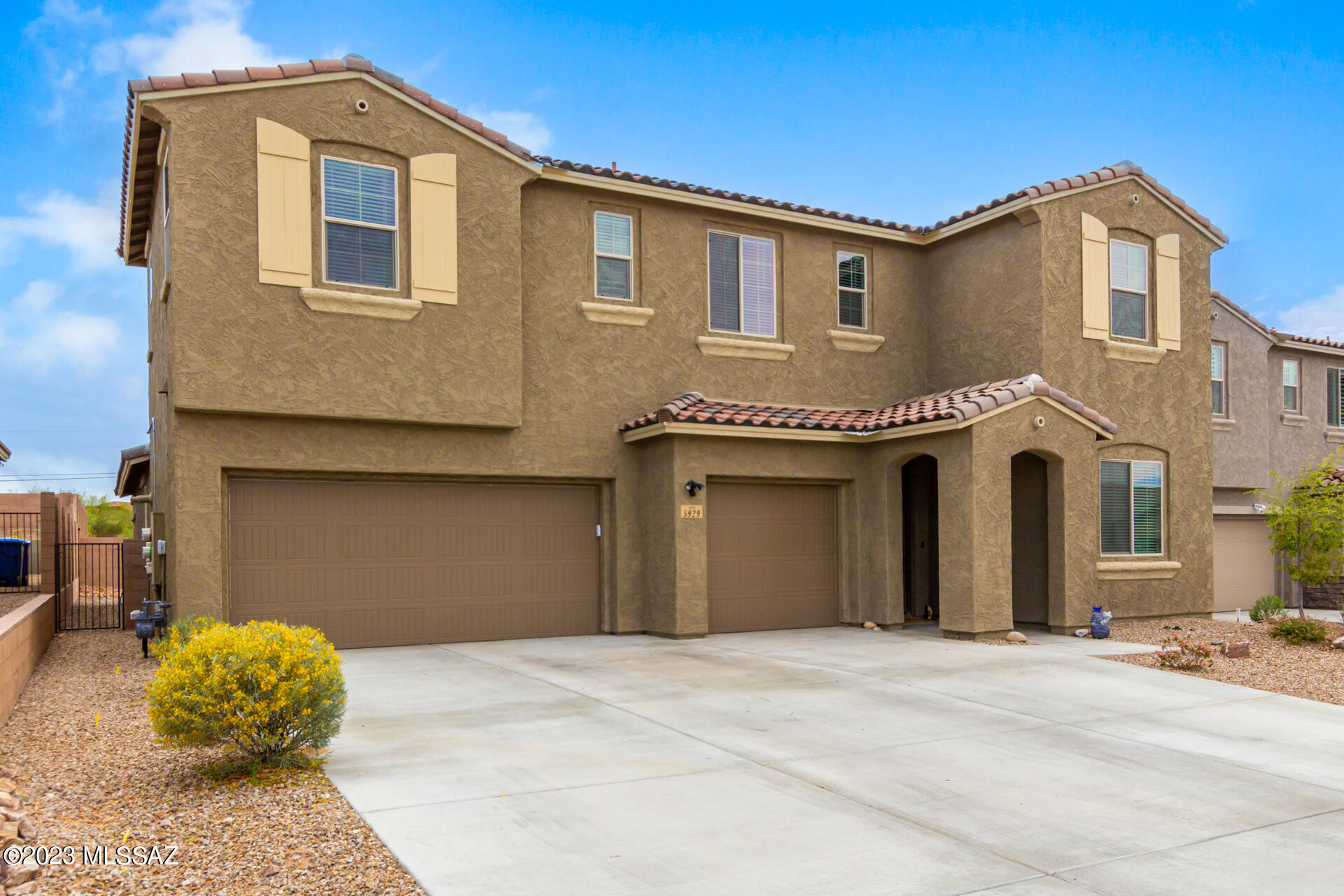 Desert Oasis At Twin Peaks - Residential