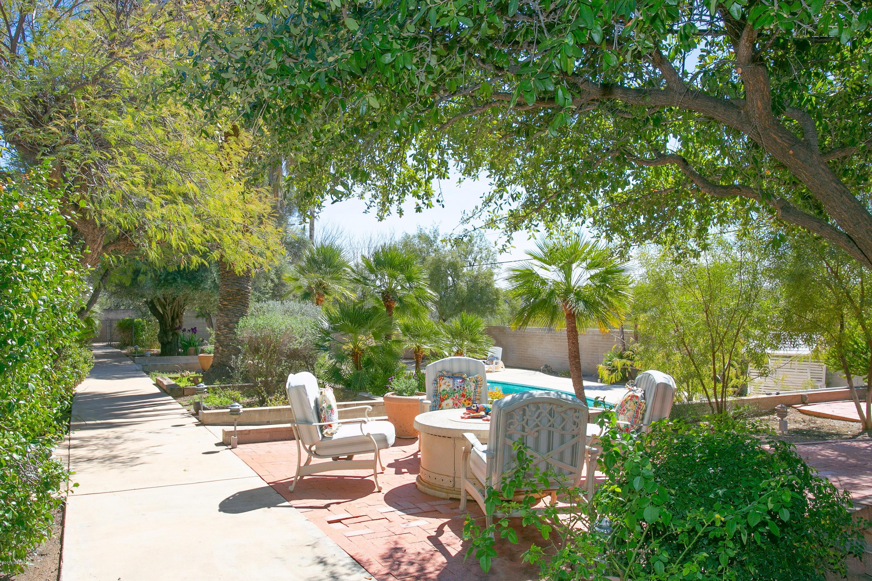 Country Club Estates NO. 1 - Residential
