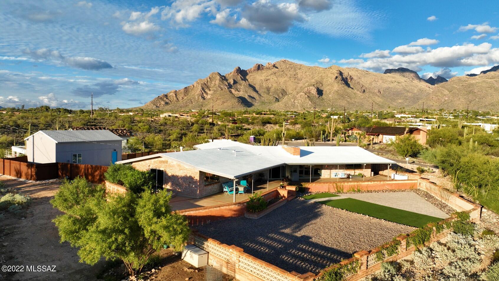 Vista De Las Candelas Estates - Residential