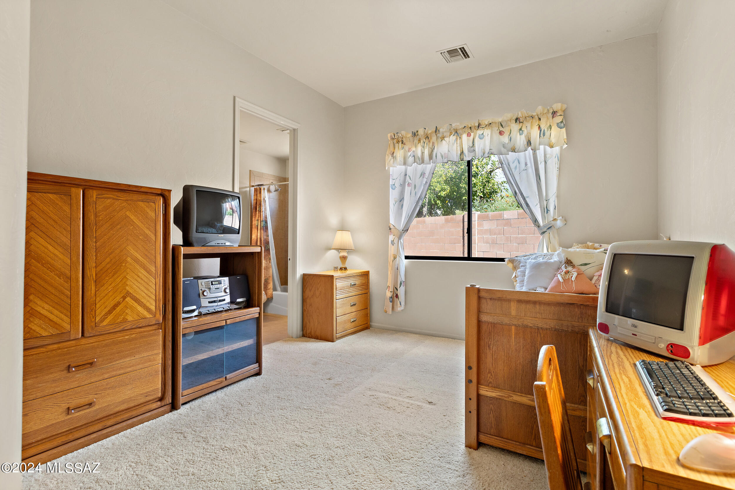 Outpost Estates (1-12) - Residential