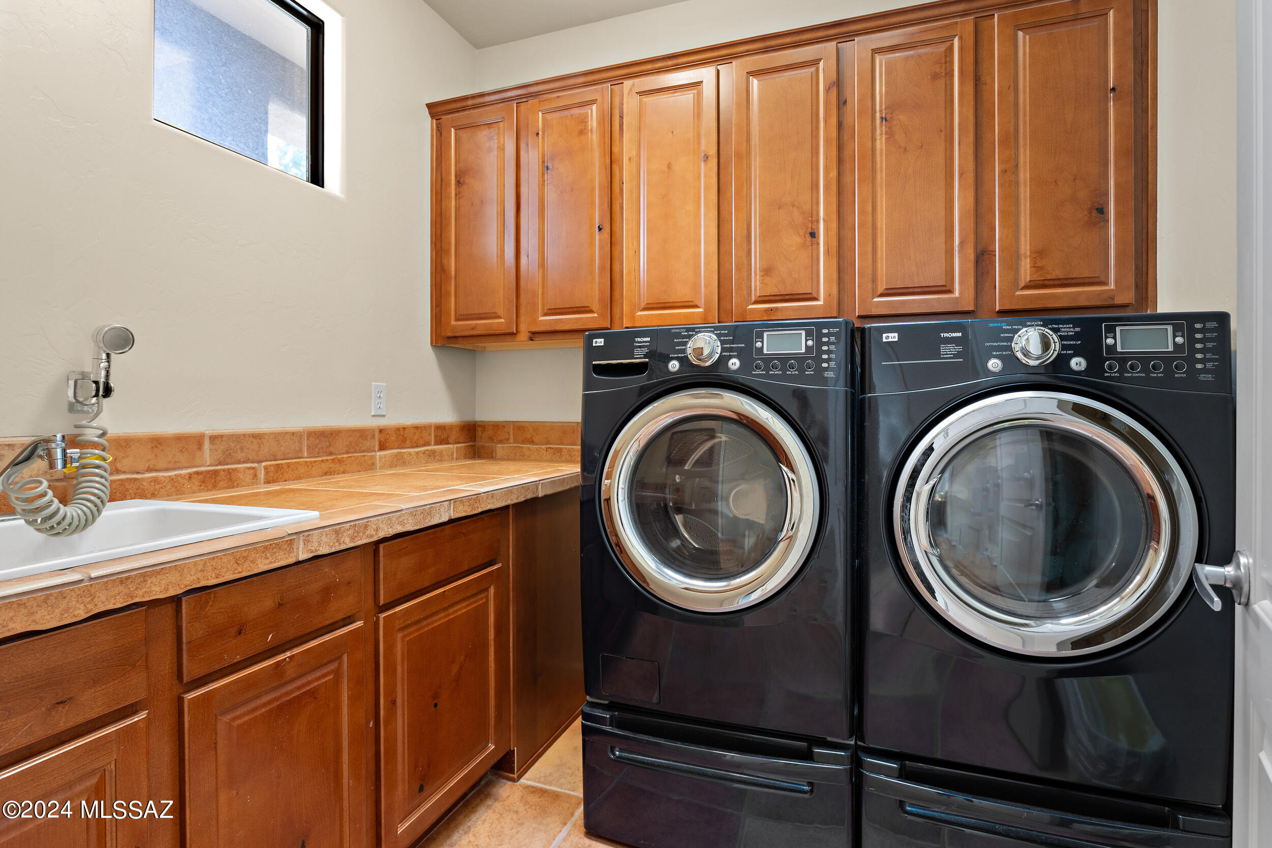 Outpost Estates (1-12) - Residential