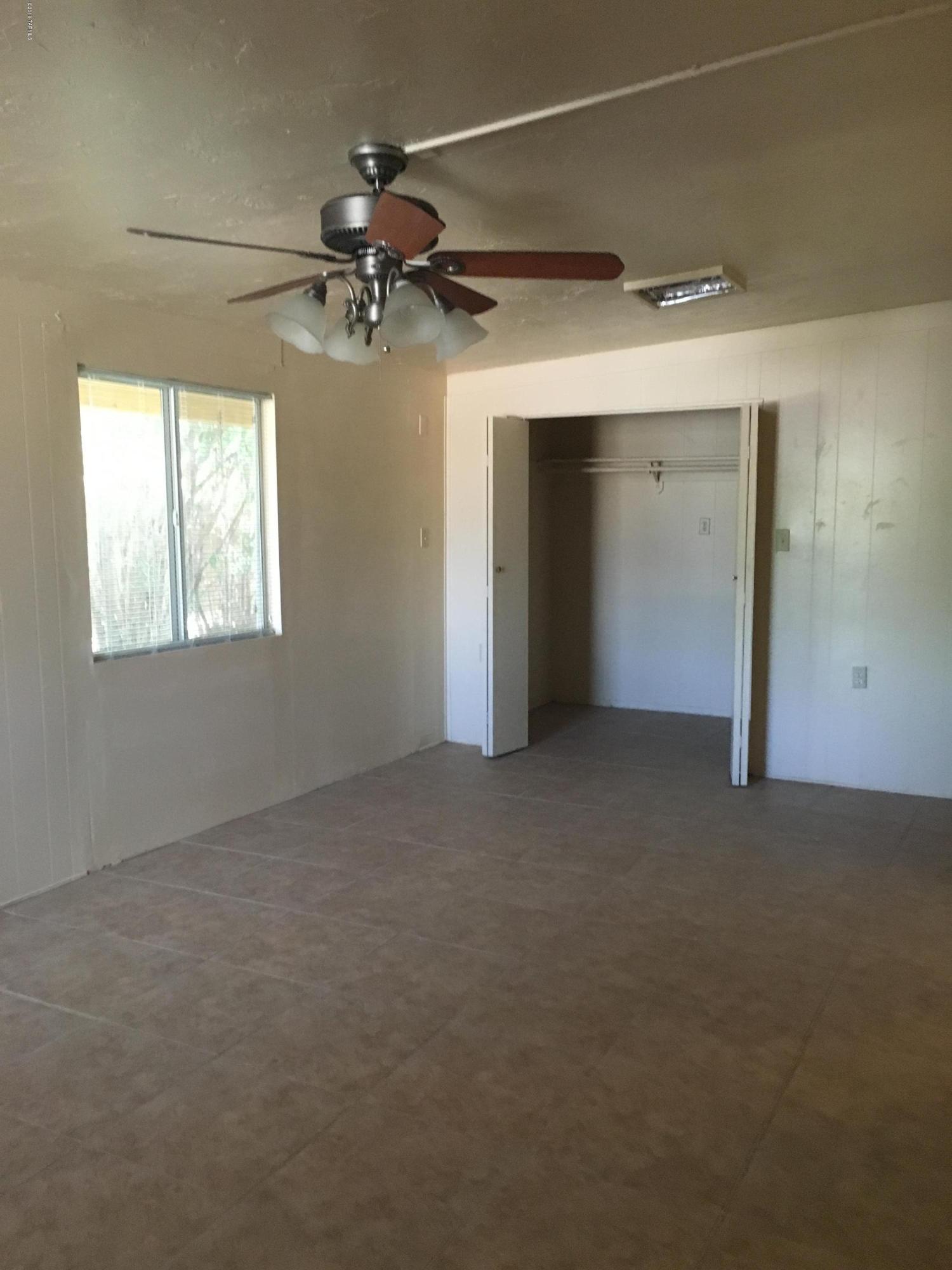 Unsubdivided - Residential Lease