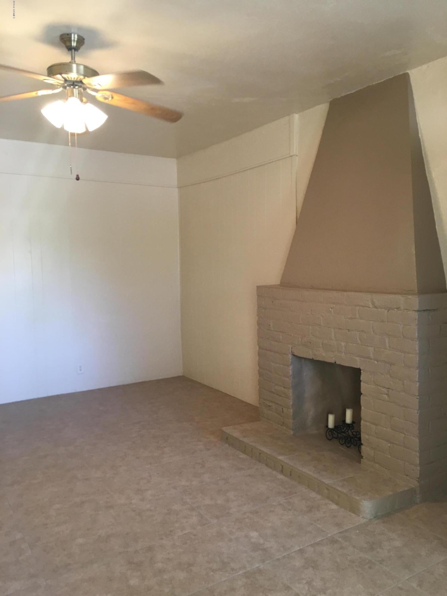 Unsubdivided - Residential Lease