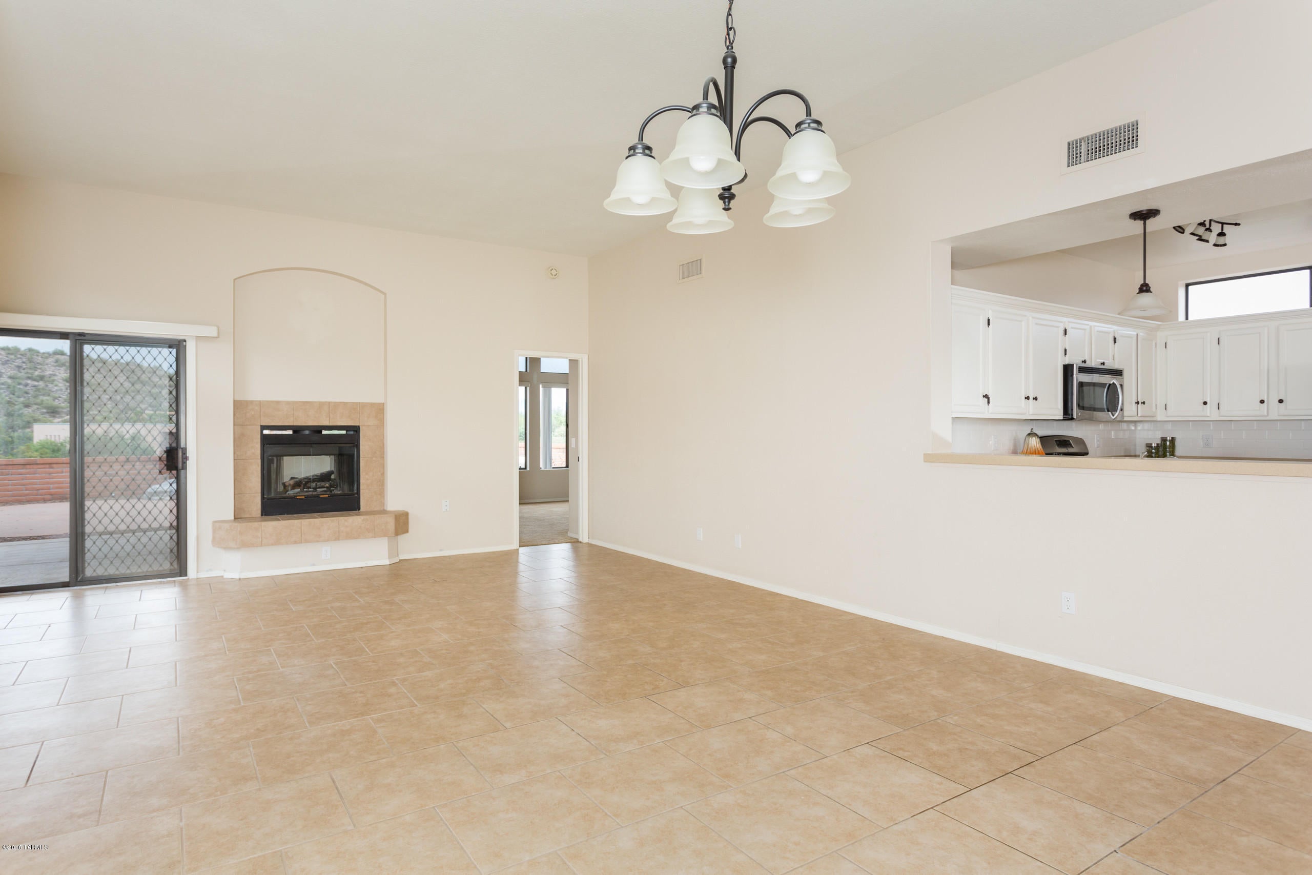Sunrise Presidio East (1-87) - Residential Lease