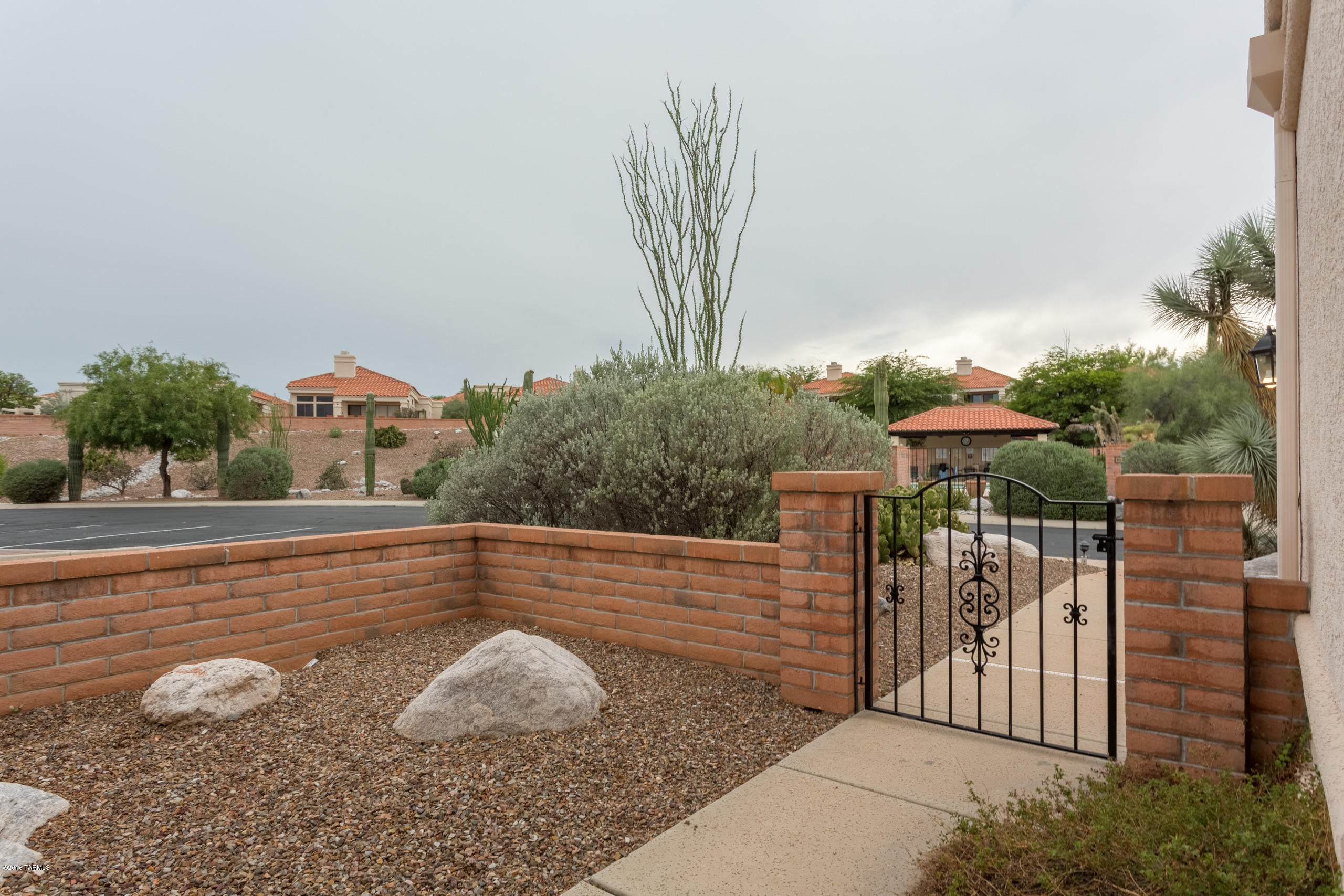 Sunrise Presidio East (1-87) - Residential Lease