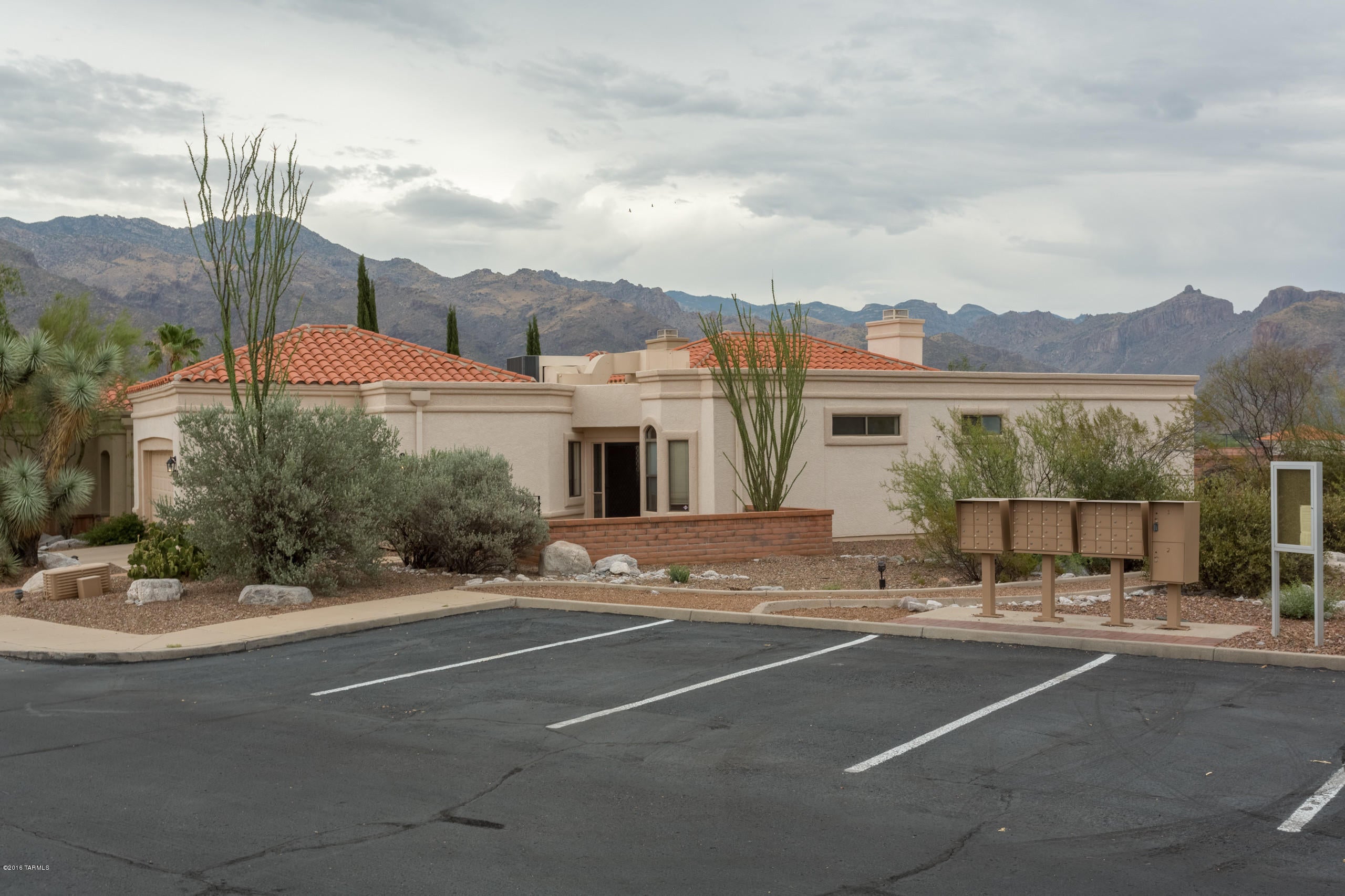 Sunrise Presidio East (1-87) - Residential Lease