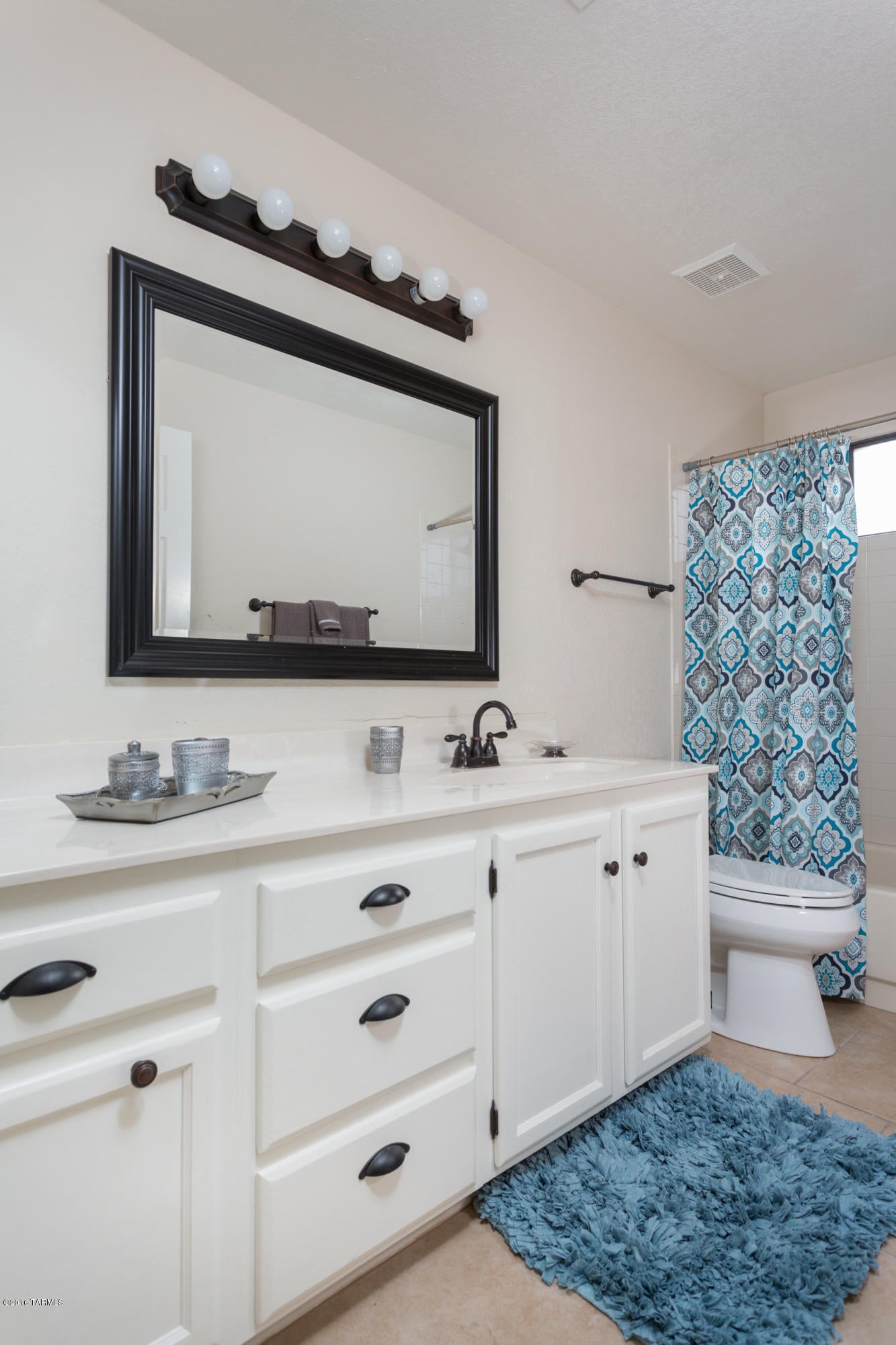 Sunrise Presidio East (1-87) - Residential Lease
