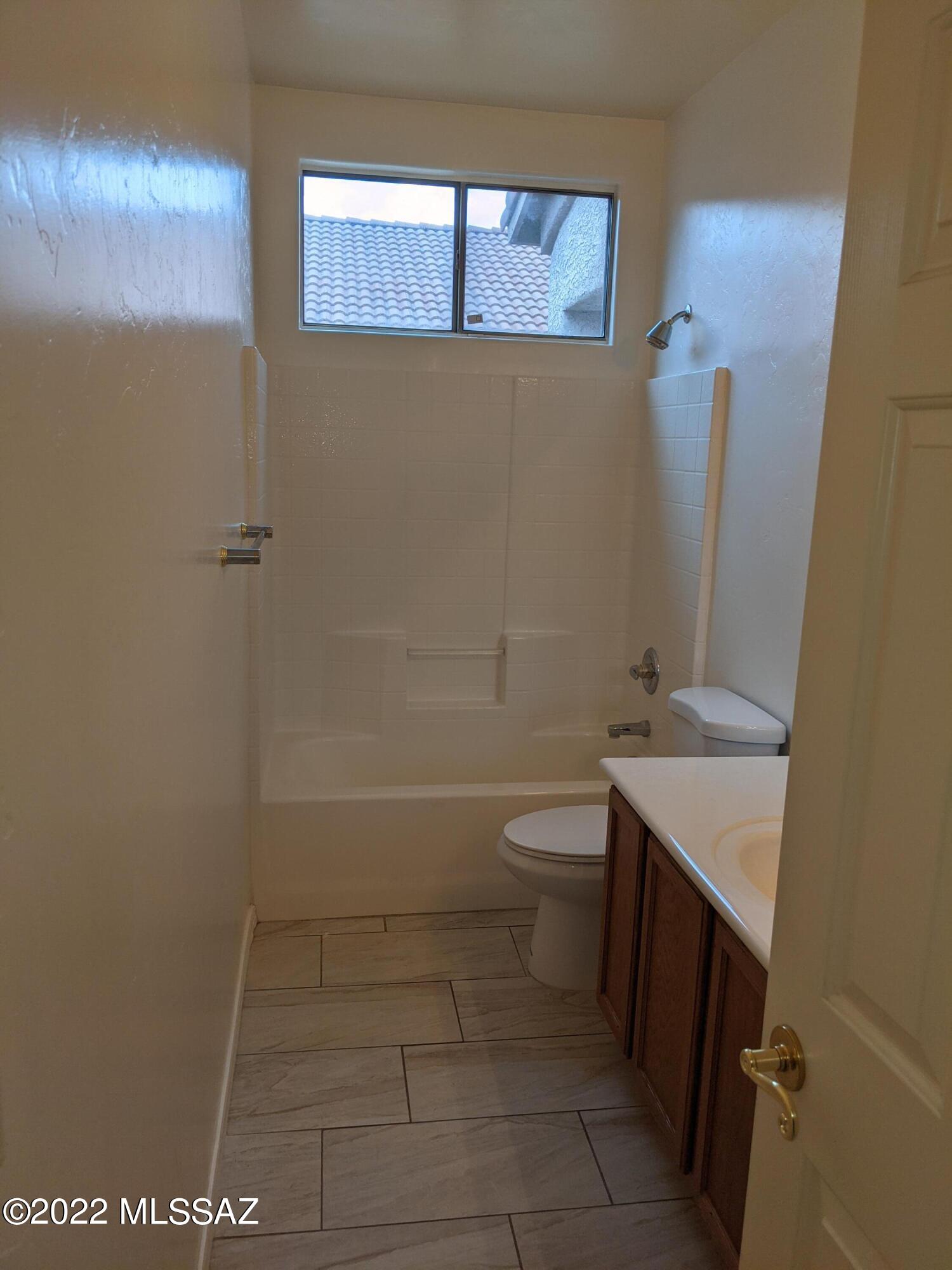 The Villages At Dove Mountain (114-234) - Residential Lease