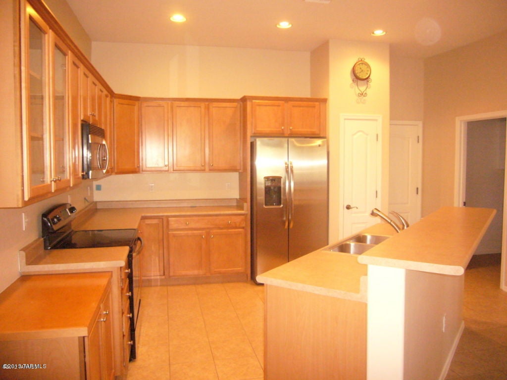 Gladden Farms (1-25) A-F - Residential Lease
