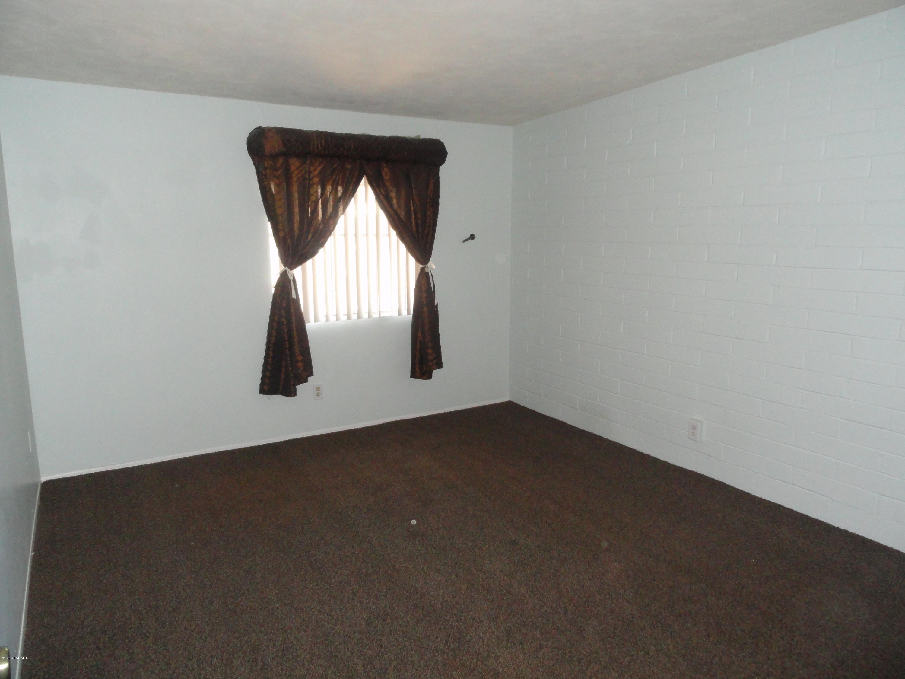 Palm Grove Clusters (1-7) - Residential Lease