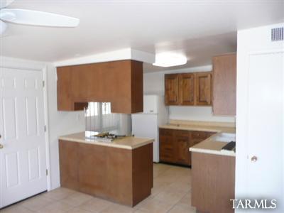 Carriage Hill (1-192) - Residential Lease
