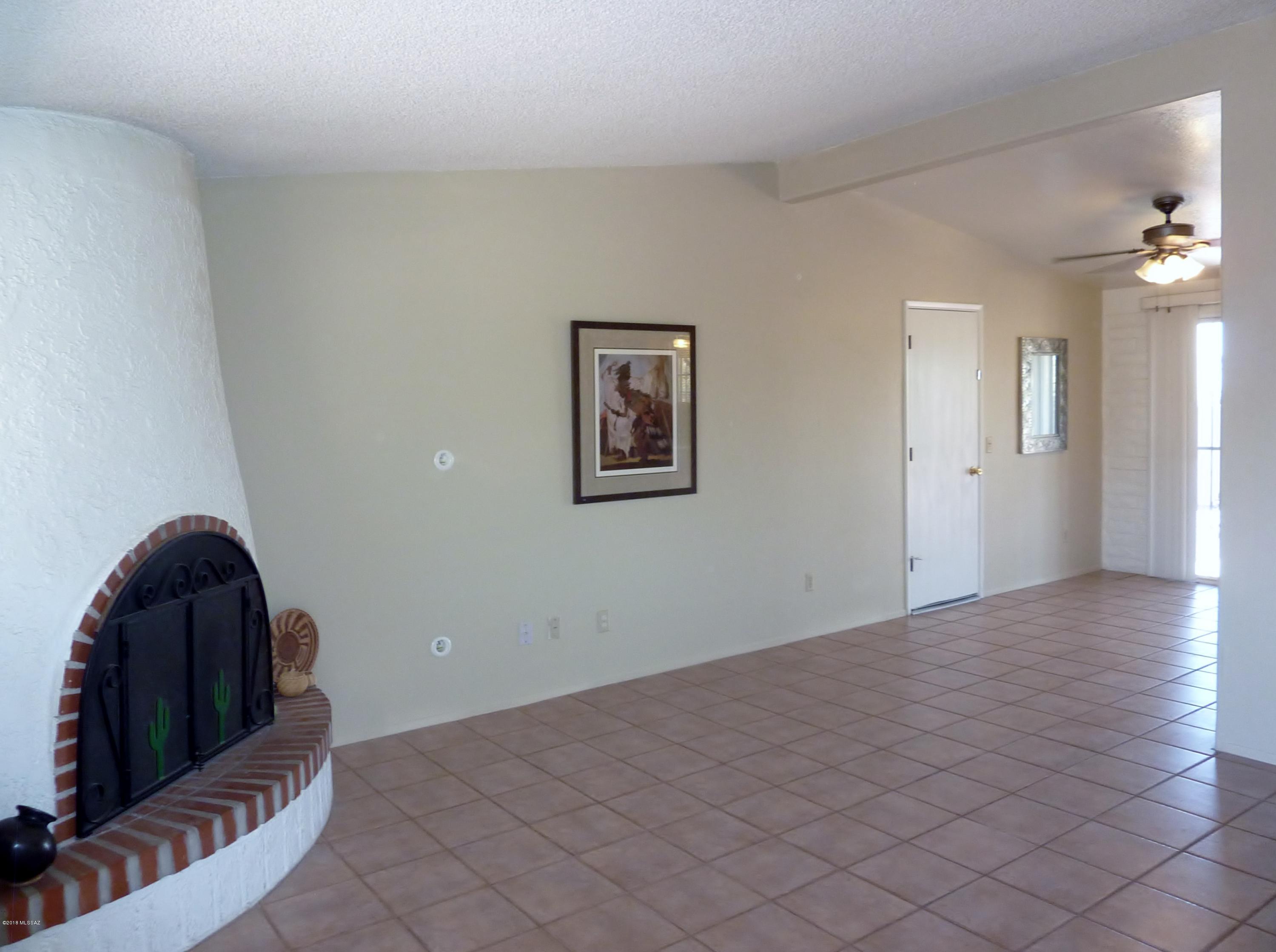 Casas Adobes Park (416-540) - Residential