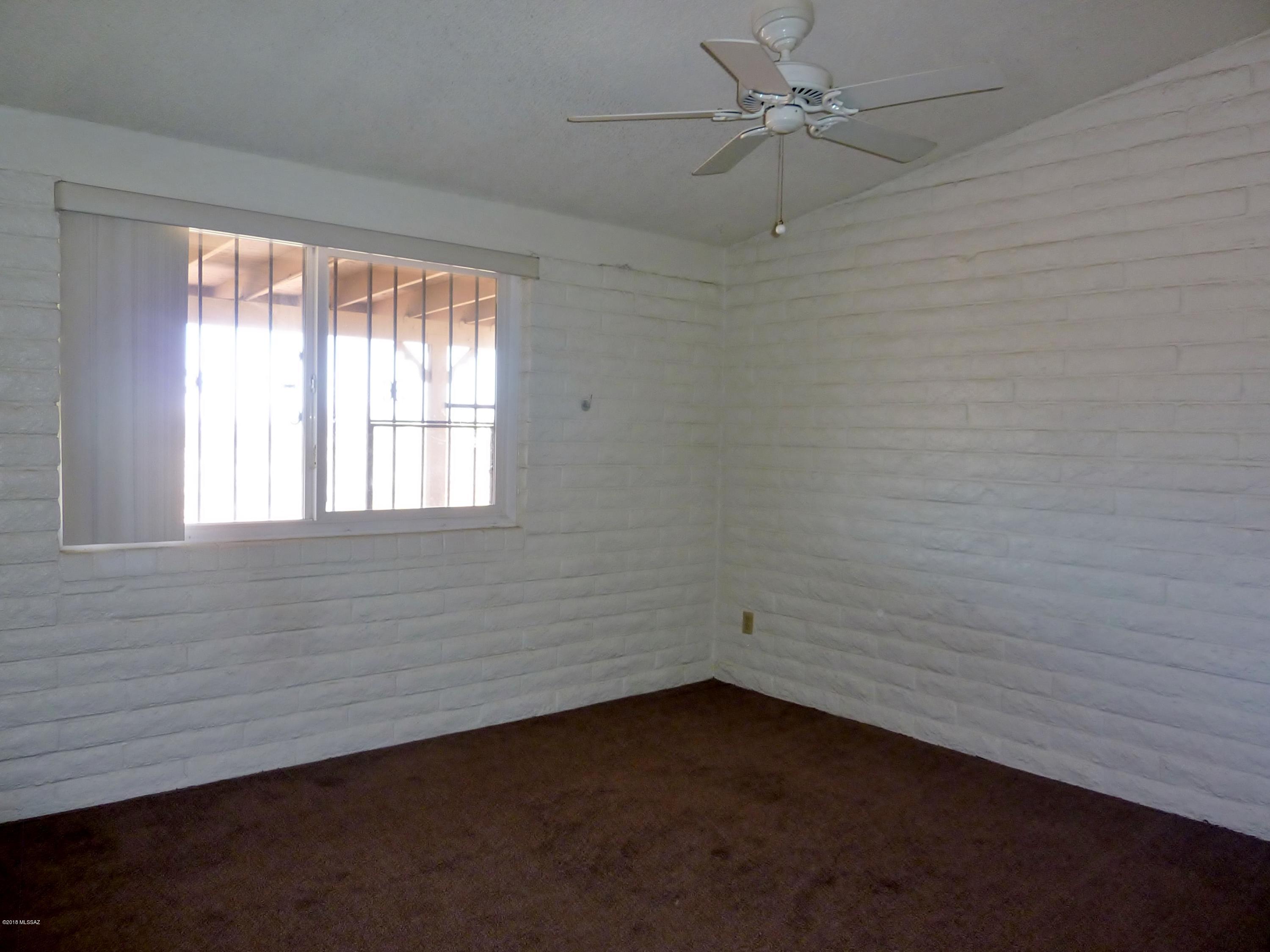 Casas Adobes Park (416-540) - Residential