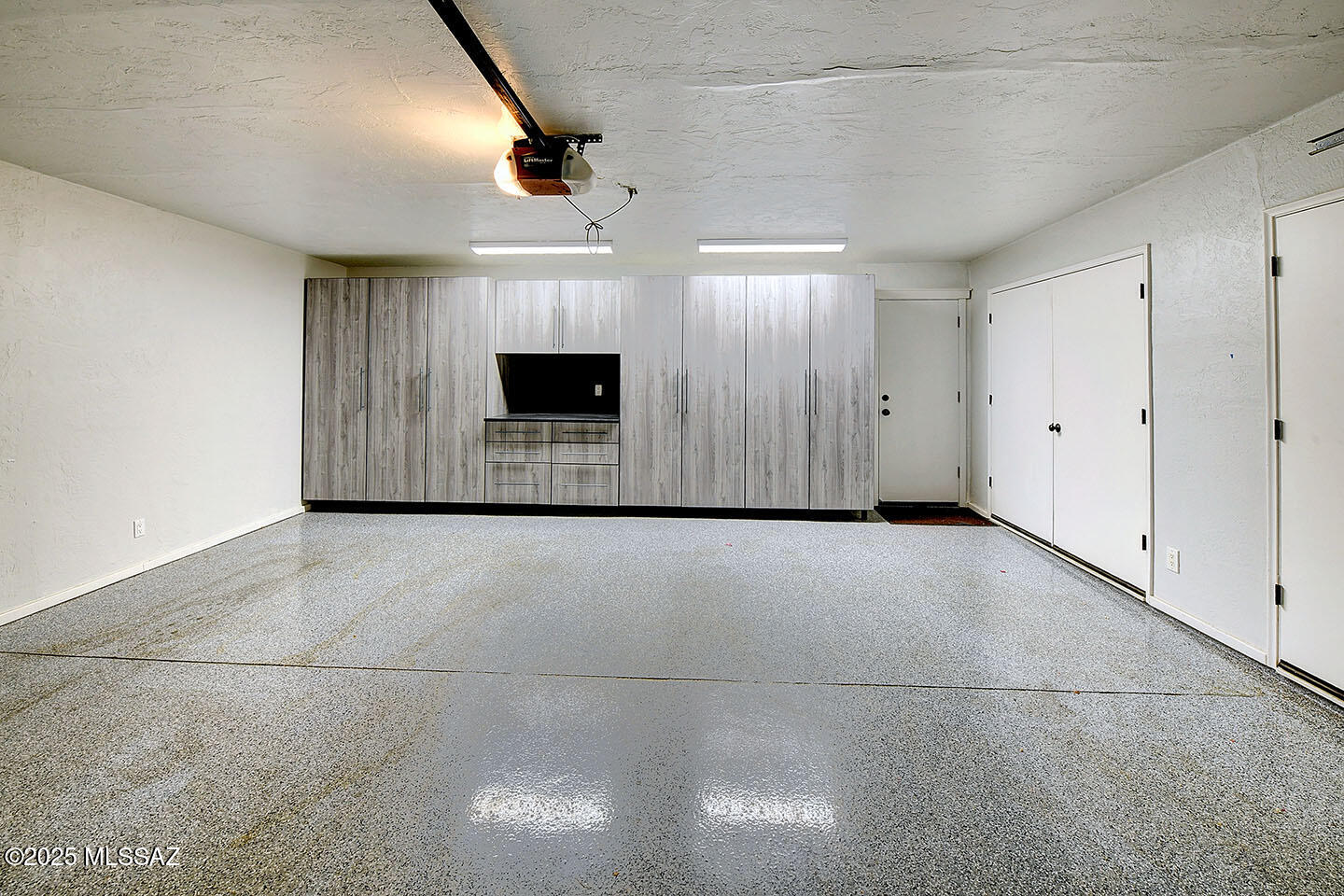 Sin Vacas (1-127 & 129-235) - Residential