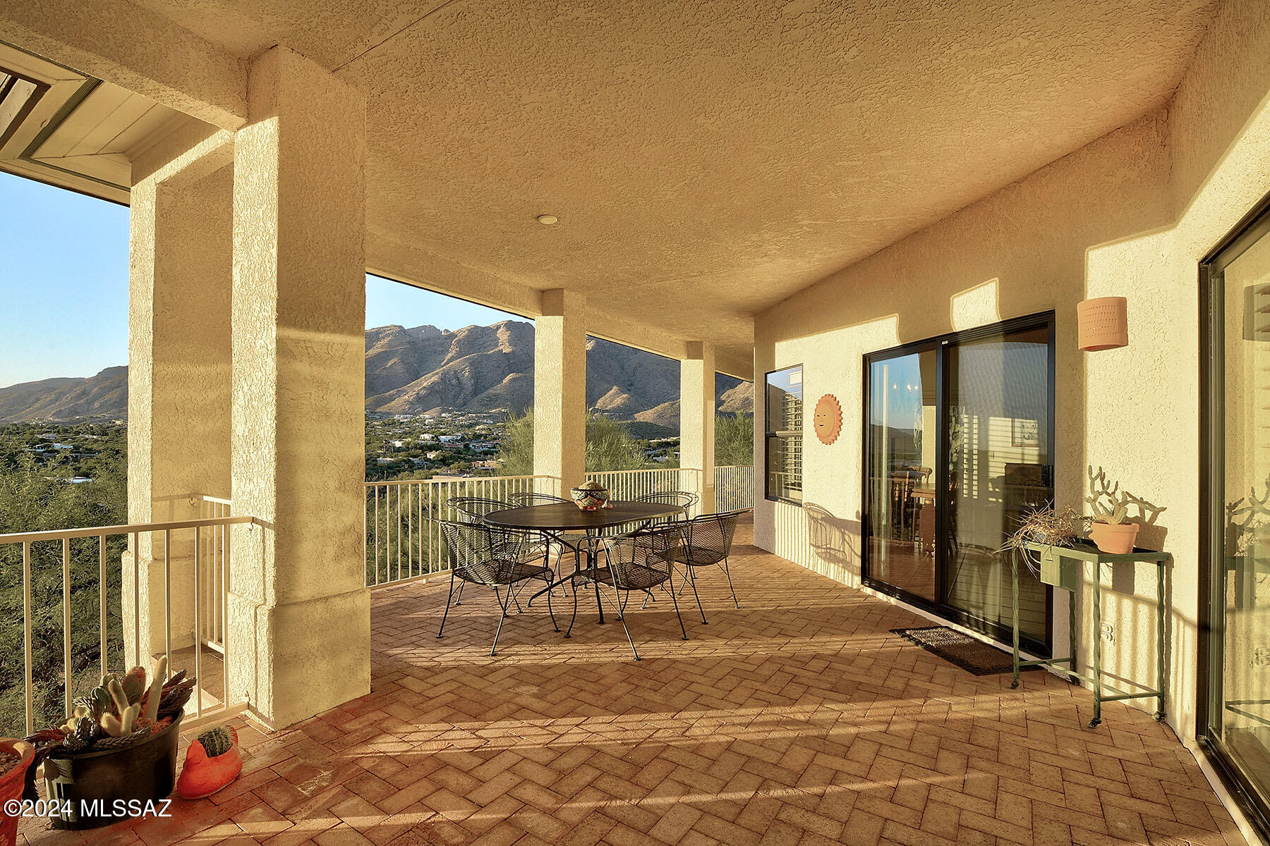 Alta Vista (99-145) - Residential